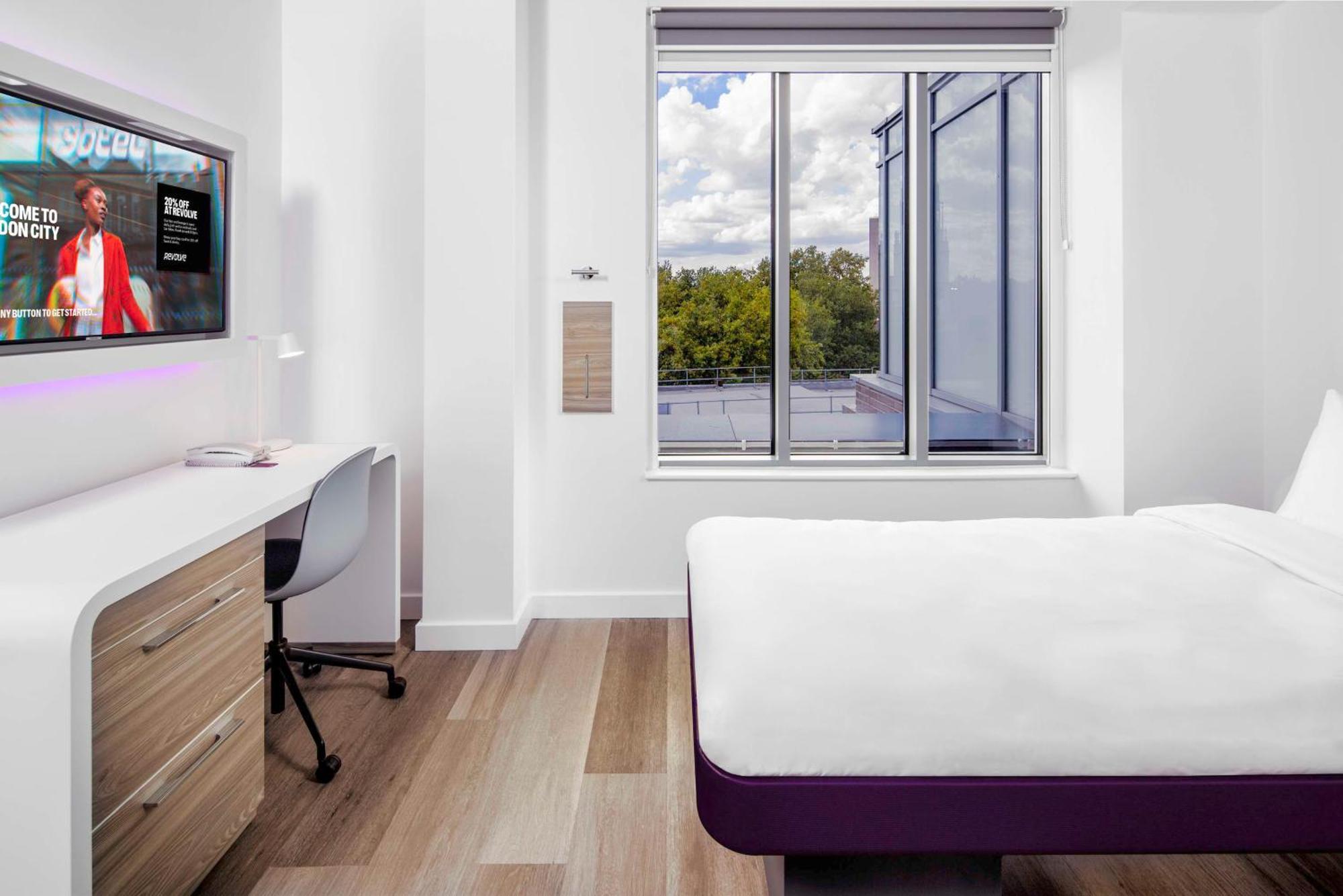 Hotel Yotel Clerkenwell, St Paul's 4*
