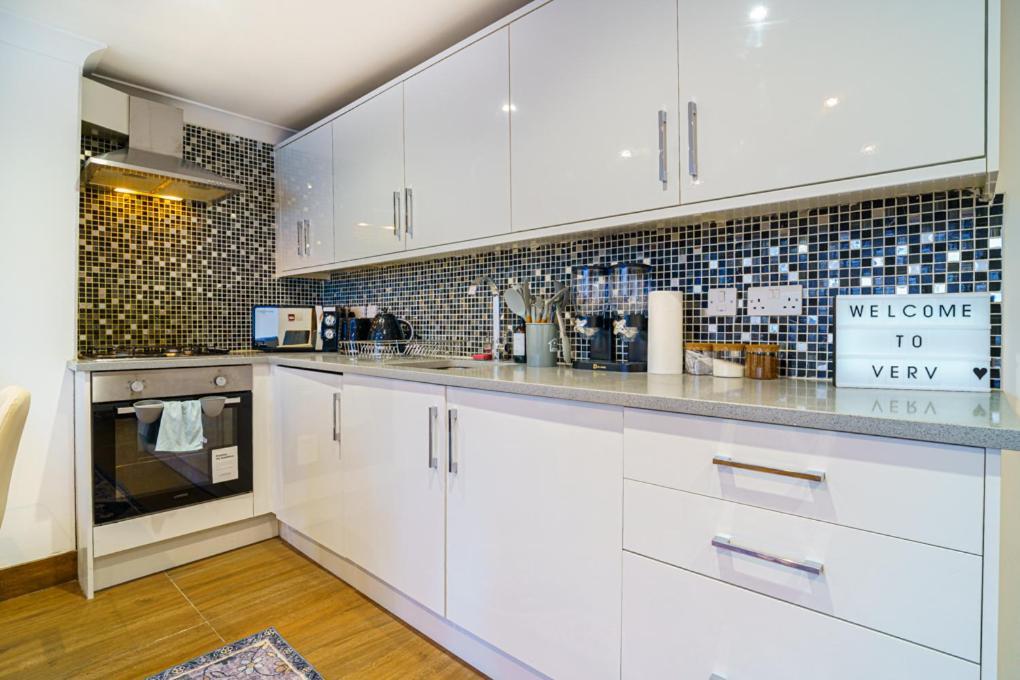 Angel X Kings Cross Hub Apartment *