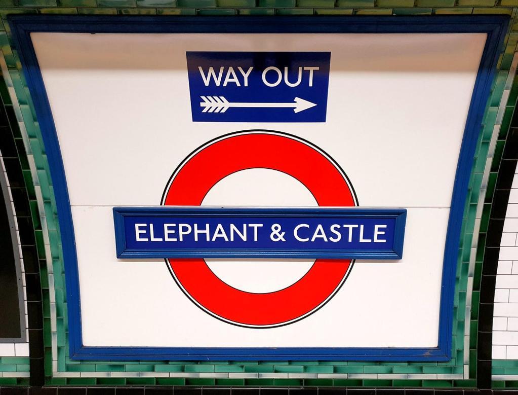 Apartment 20 Percent Off -Promo Genius Offers-Citycenter Londonbridge Apartment With Parking-Wifi-Sleeps7-4Beds-Netflix-Family! *