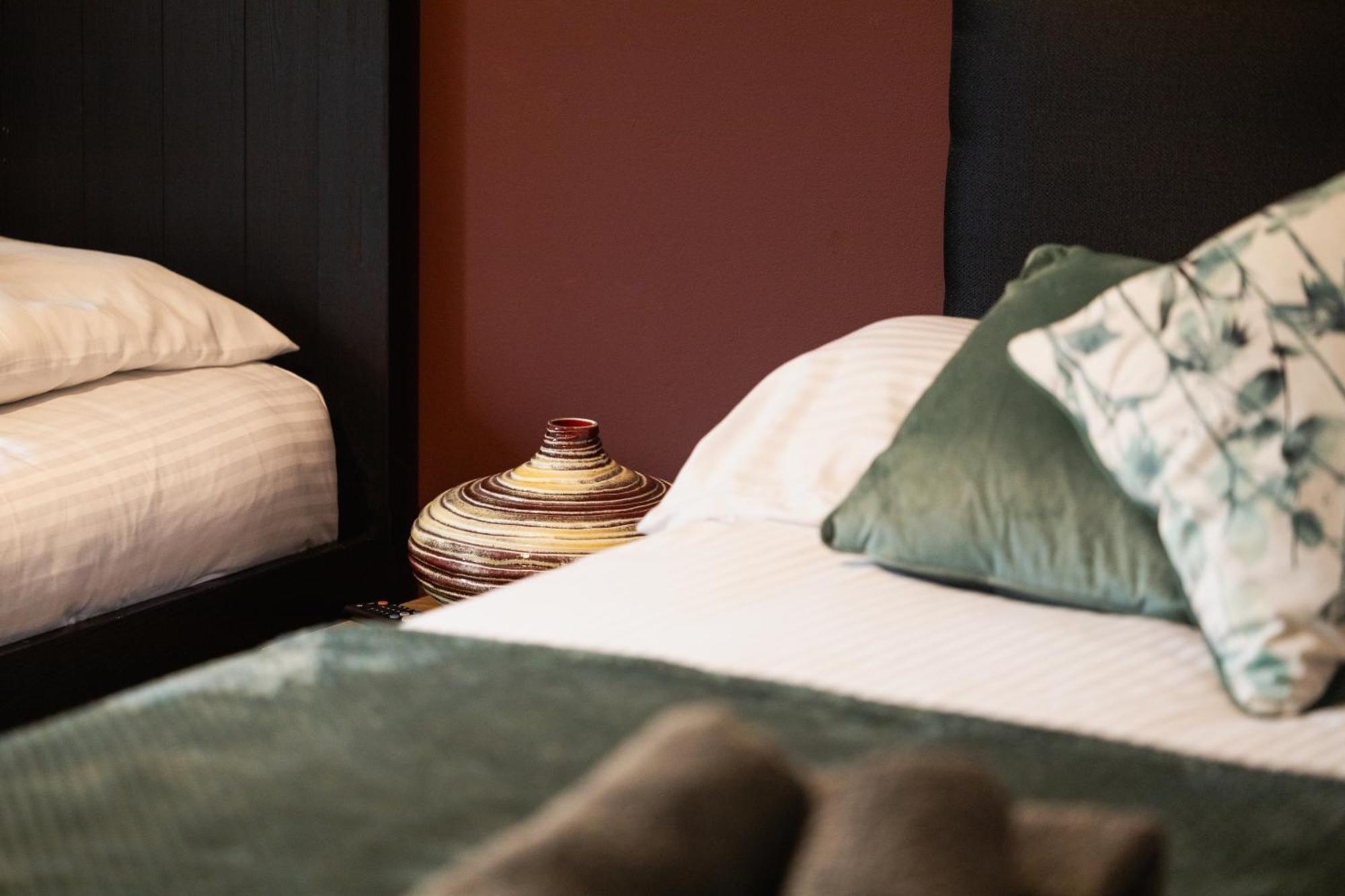 20 Percent Off -Promo Genius Offers-Citycenter Londonbridge Apartment With Parking-Wifi-Sleeps7-4Beds-Netflix-Family! *