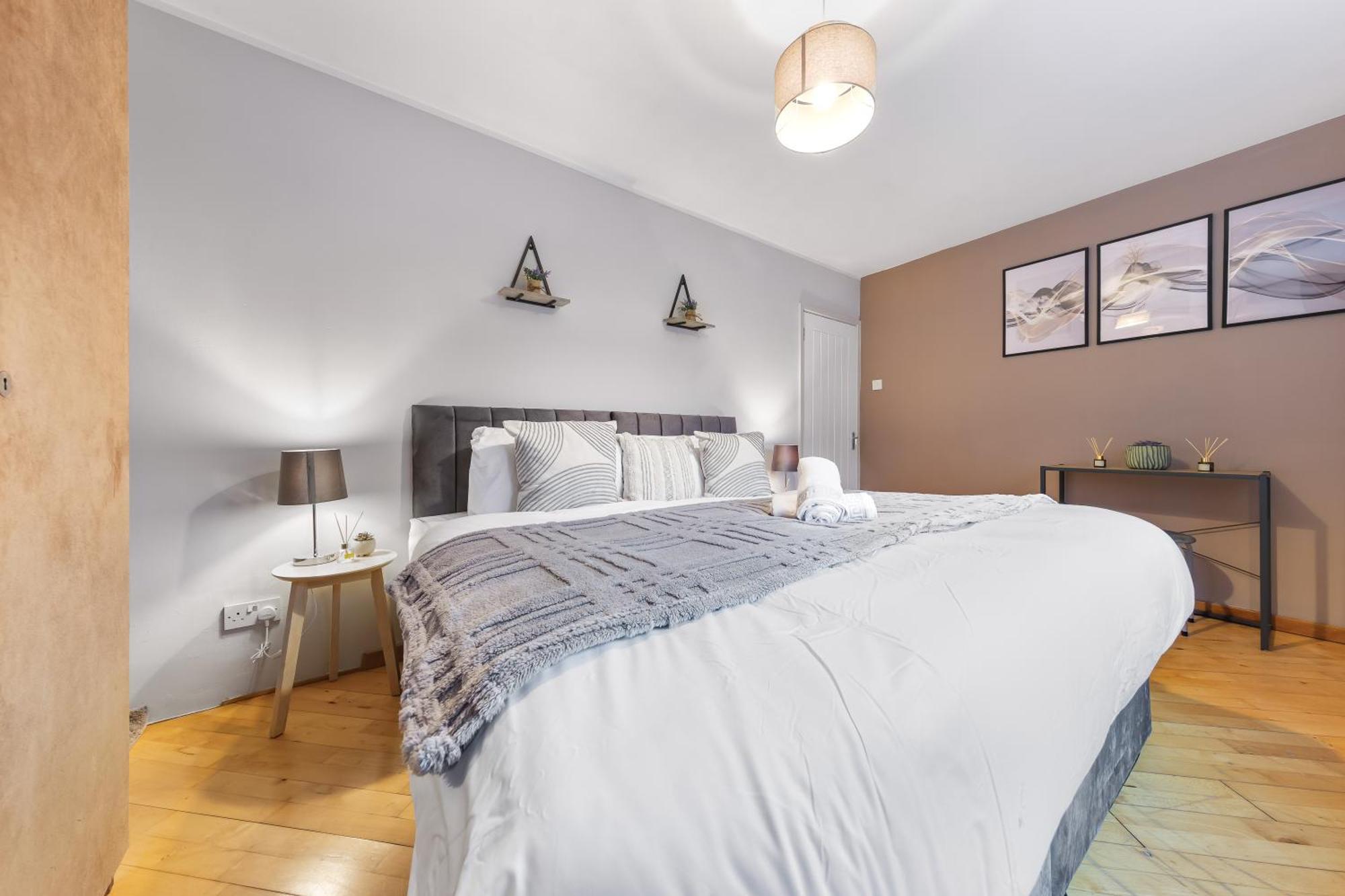 Luxe - Sleeps 6 - Putney & Stamford Bridge * London