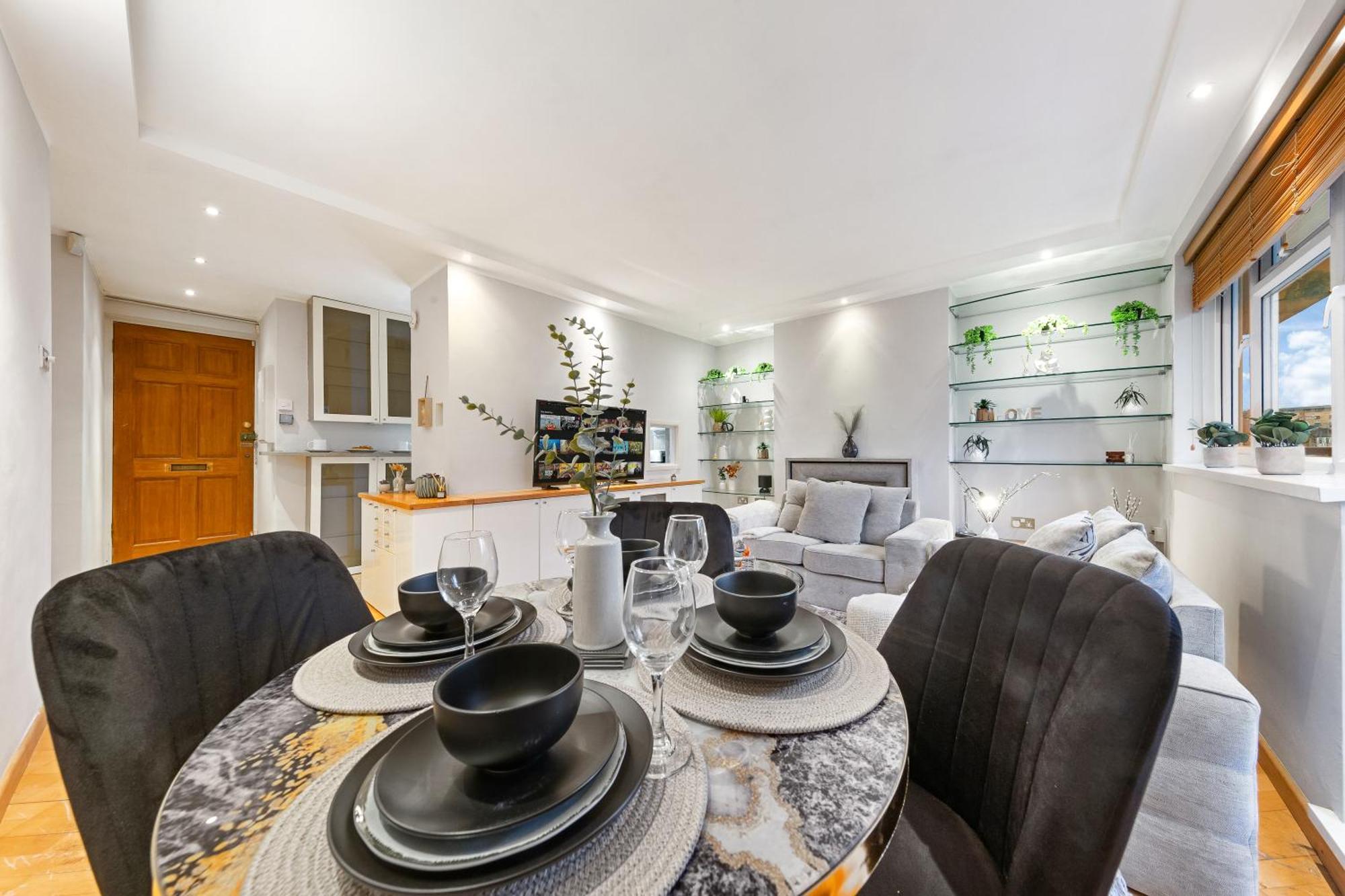 Luxe - Sleeps 6 - Putney & Stamford Bridge London
