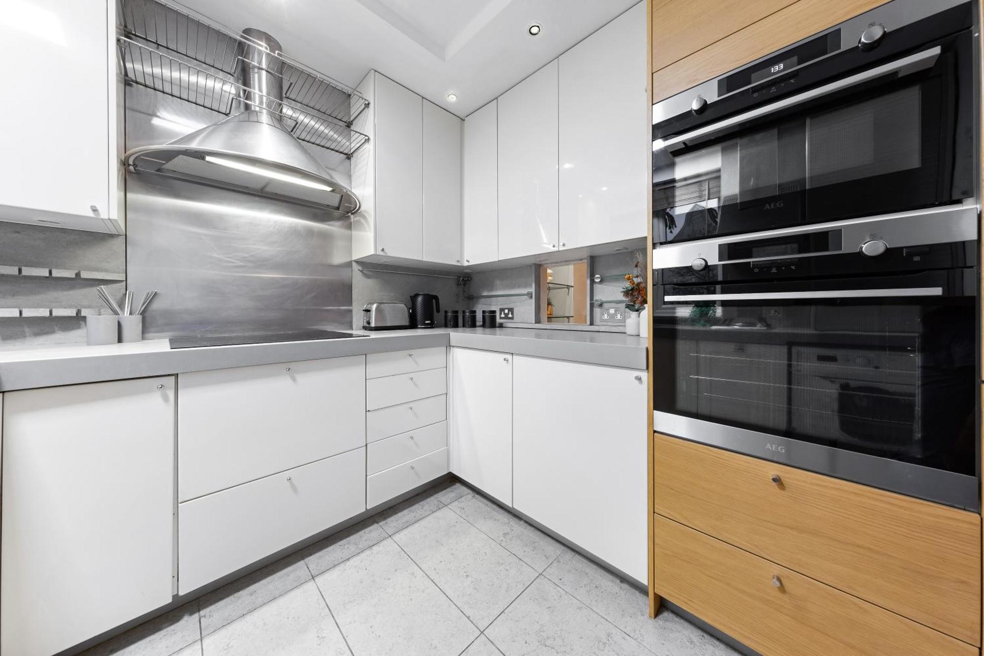 Apartment Luxe - Sleeps 6 - Putney & Stamford Bridge
