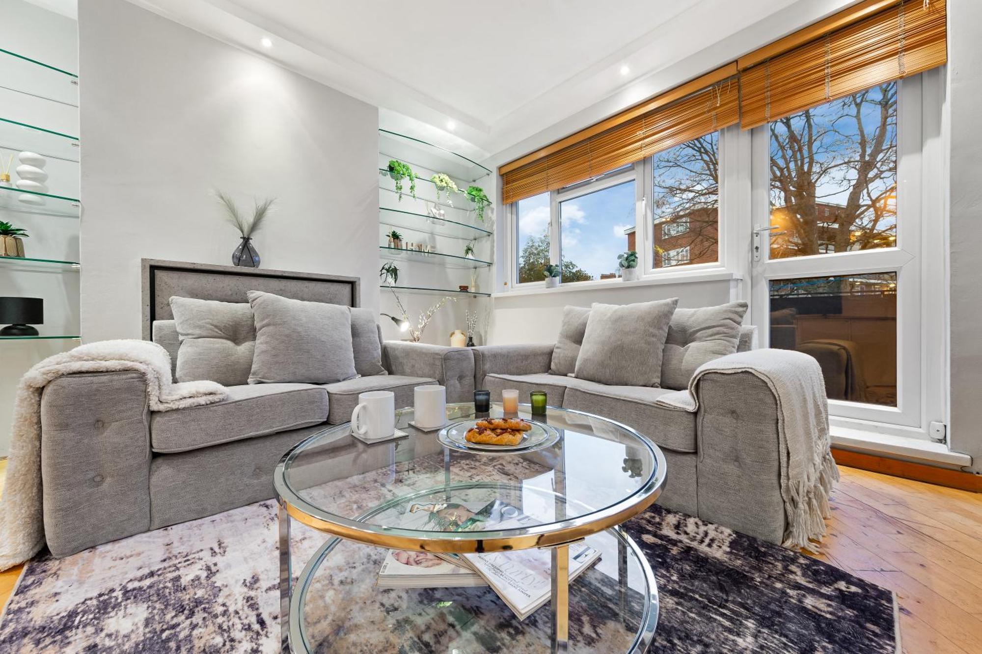 Luxe - Sleeps 6 - Putney & Stamford Bridge * London