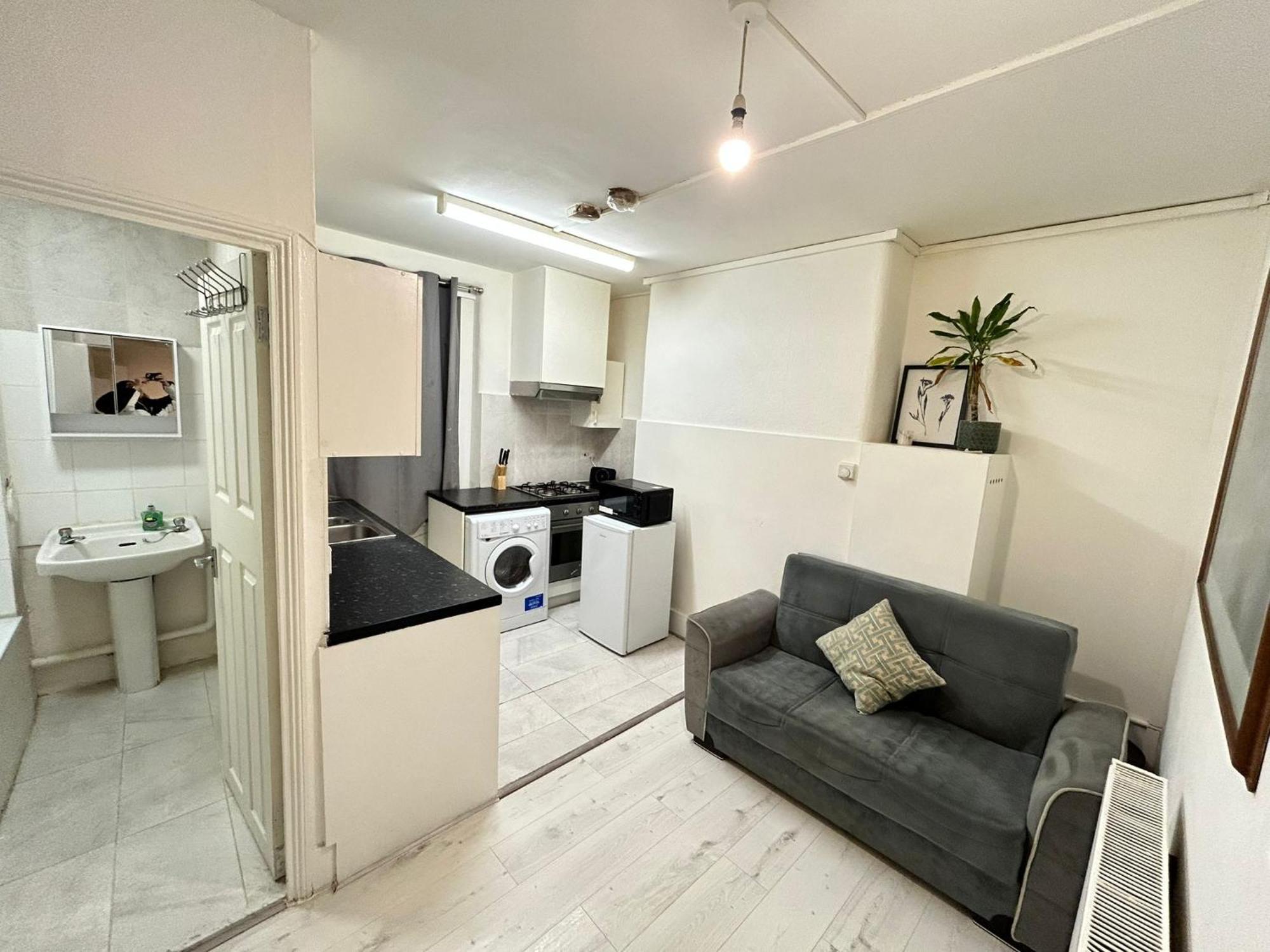 Ground Floor One Bedroom Flat Apartamento *