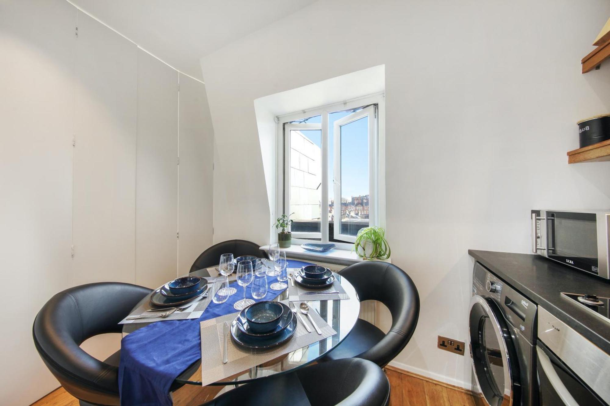 Hyde Park Haven, Up To 6 Sleeps By Keyhol Short Let Apartment