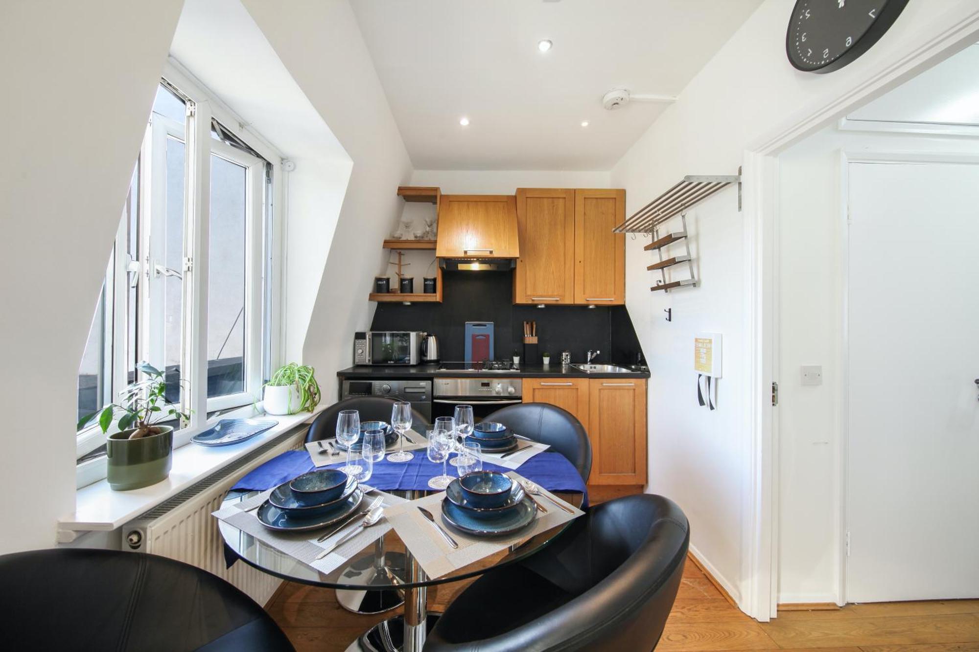 Apartment Hyde Park Haven, Up To 6 Sleeps By Keyhol Short Let