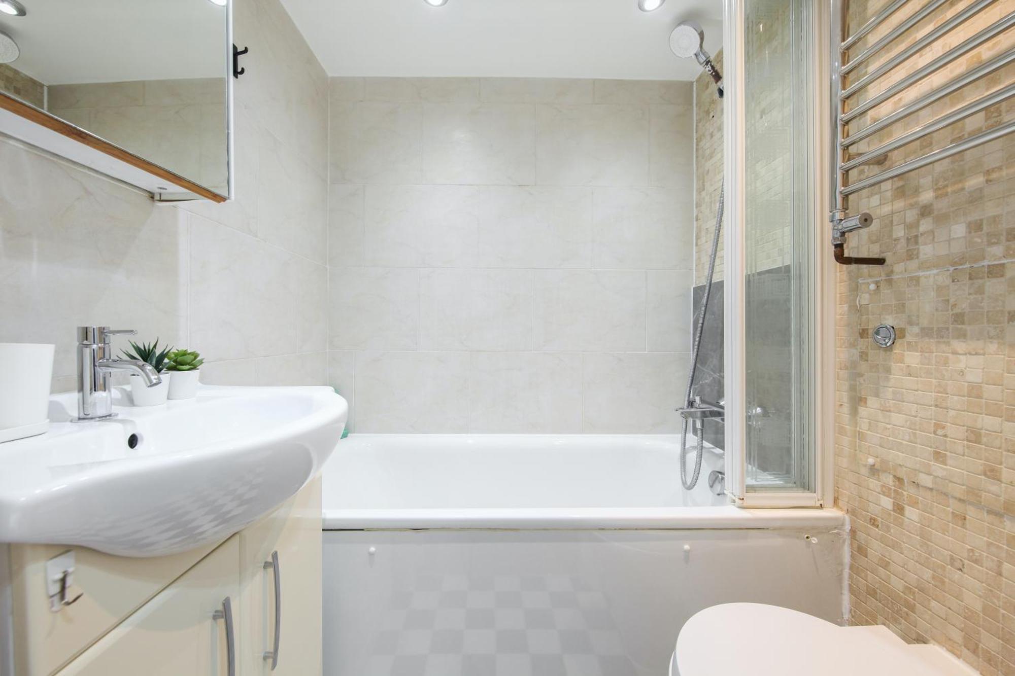 Hyde Park Haven, Up To 6 Sleeps By Keyhol Short Let