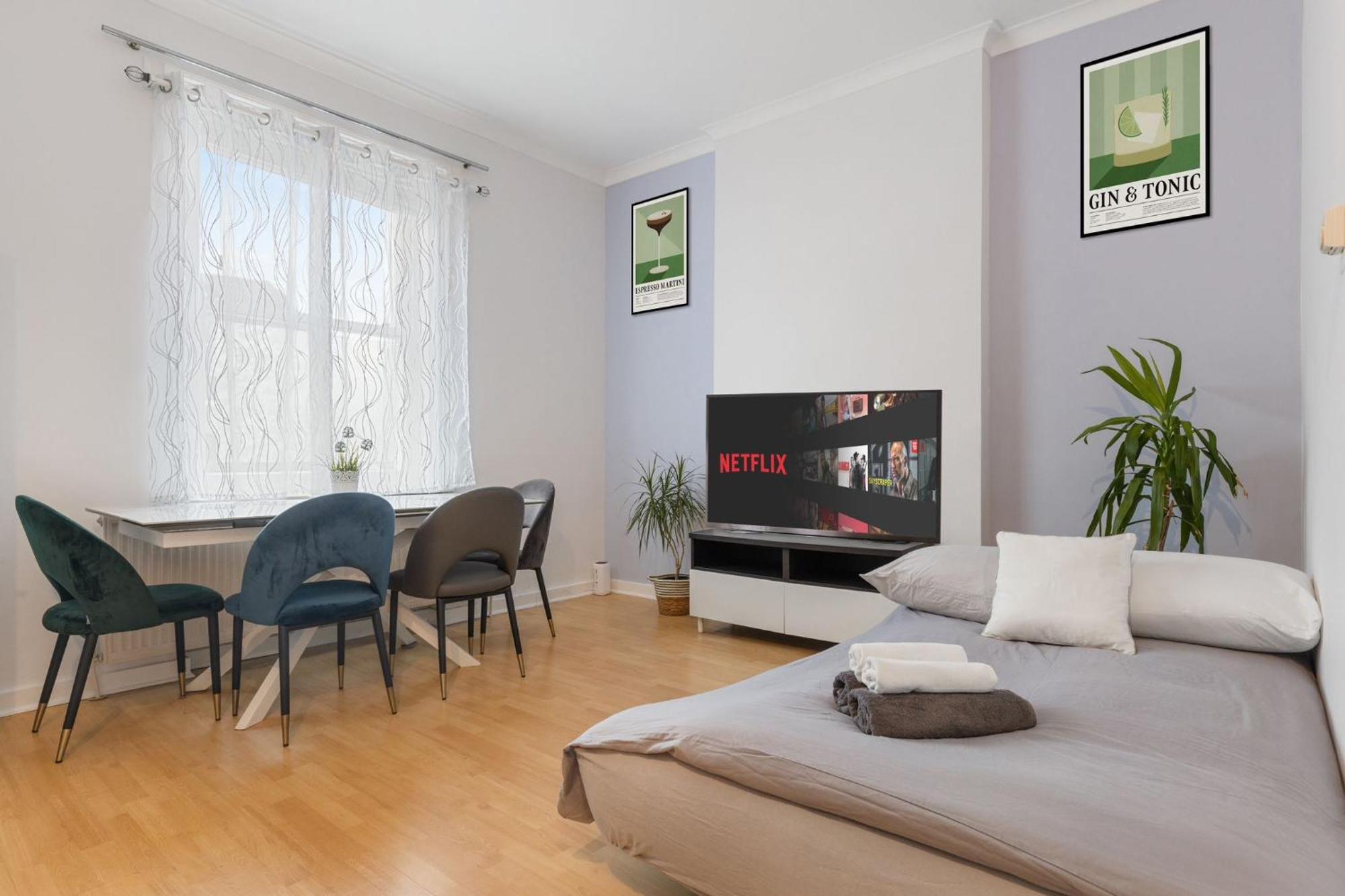 Cosy 1-bed Flat For 4 Ppl W Parking Apartment