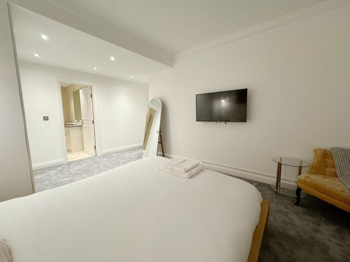 Apartment Spacious Penthouse Near Baker St *