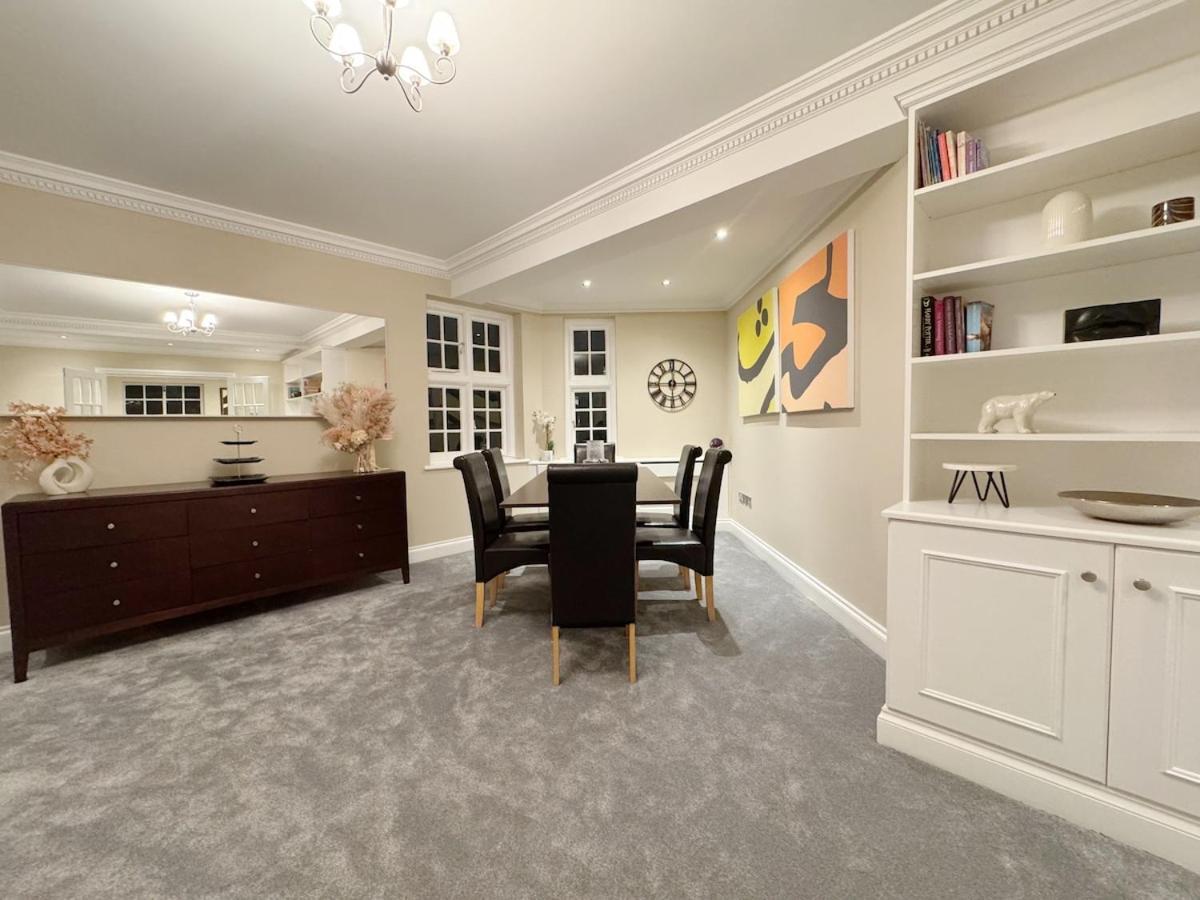 Spacious Penthouse Near Baker St