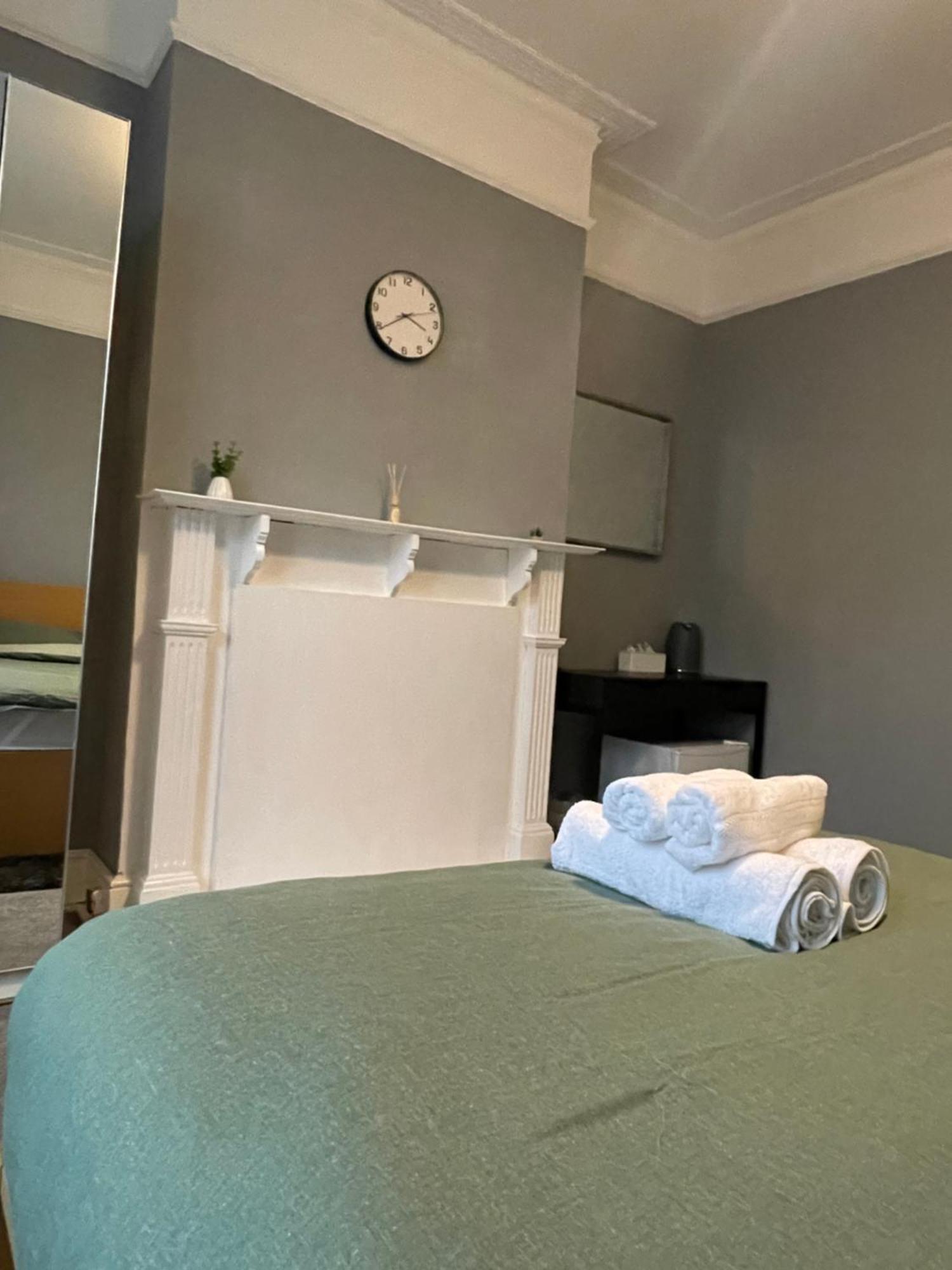 Cosy Double A Stones Throw From Wembley Stadium Gjestgiverier London