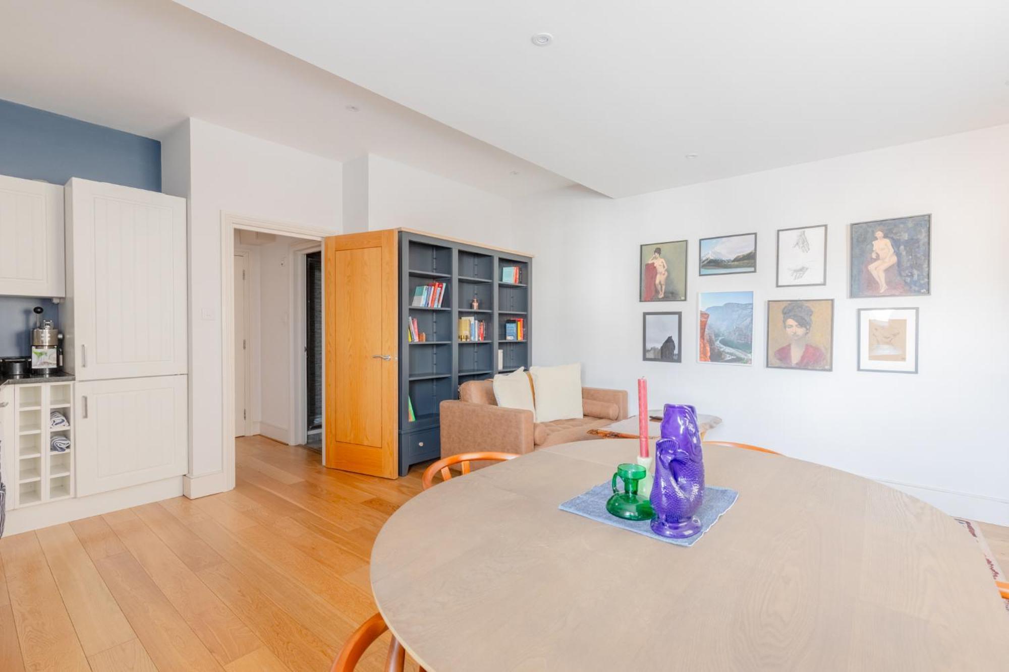 Beautifully Designed 1bd Flat Near Balham Station London
