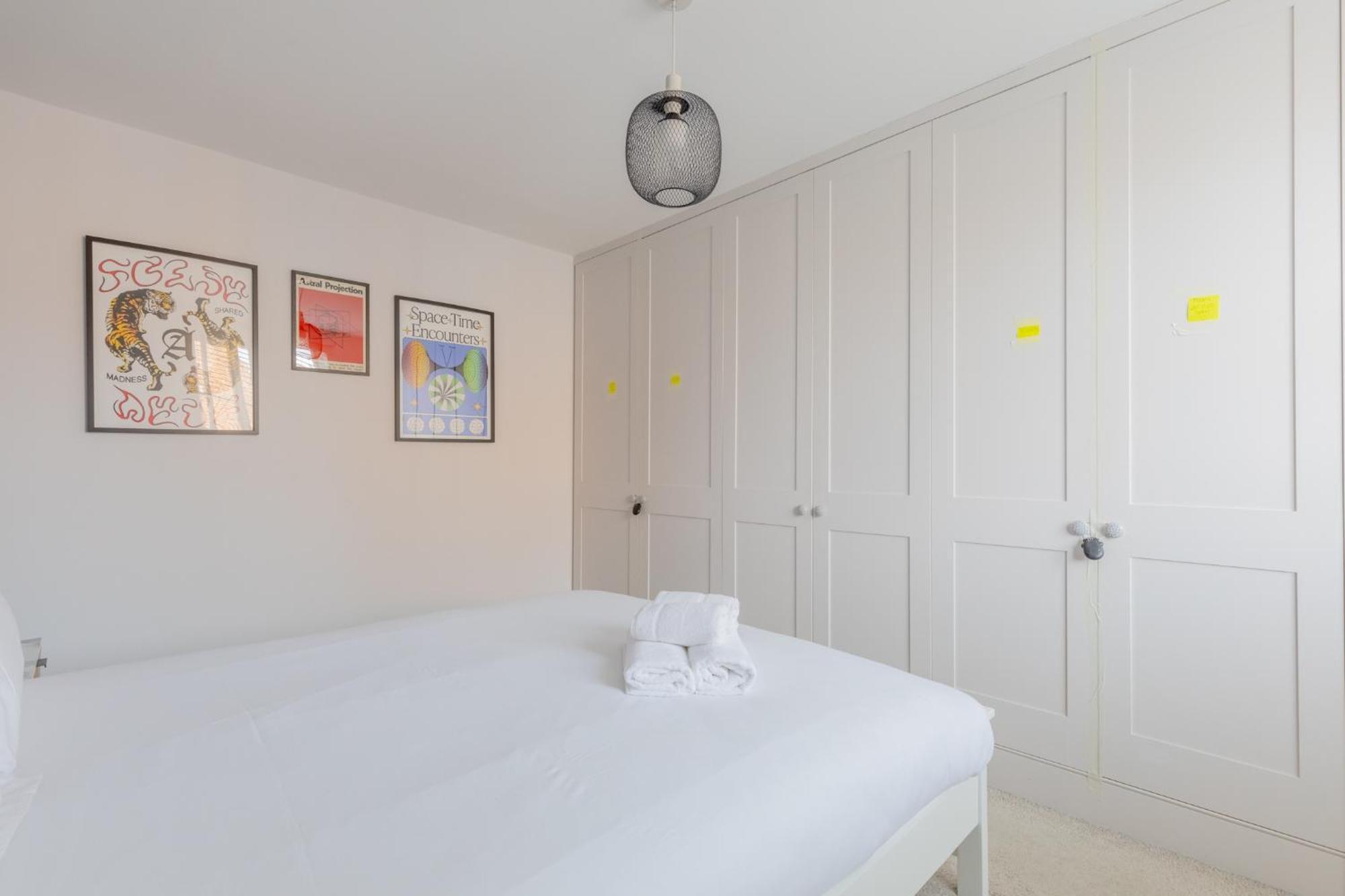 Beautifully Designed 1bd Flat Near Balham Station London