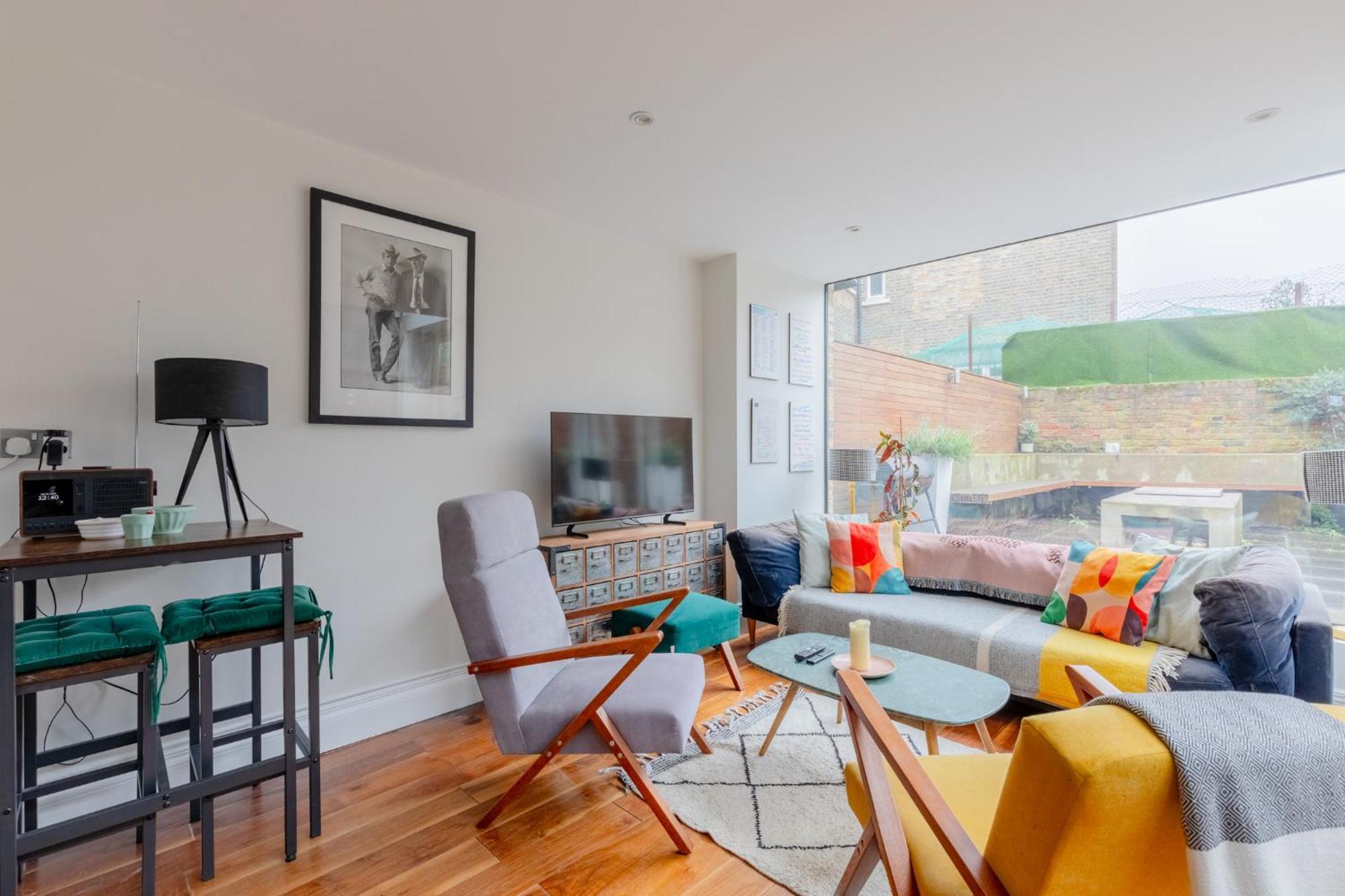 Period-chic 2bd Flat With Private Patio Apartment *