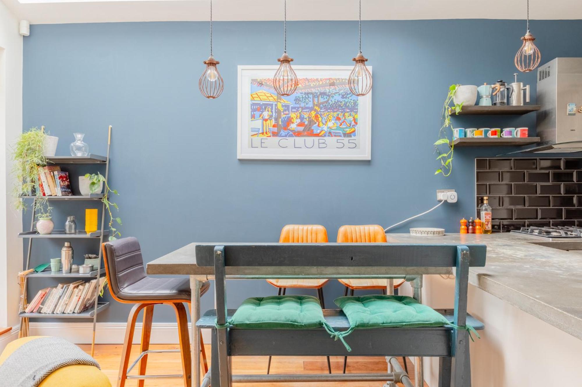 Period-chic 2bd Flat With Private Patio London