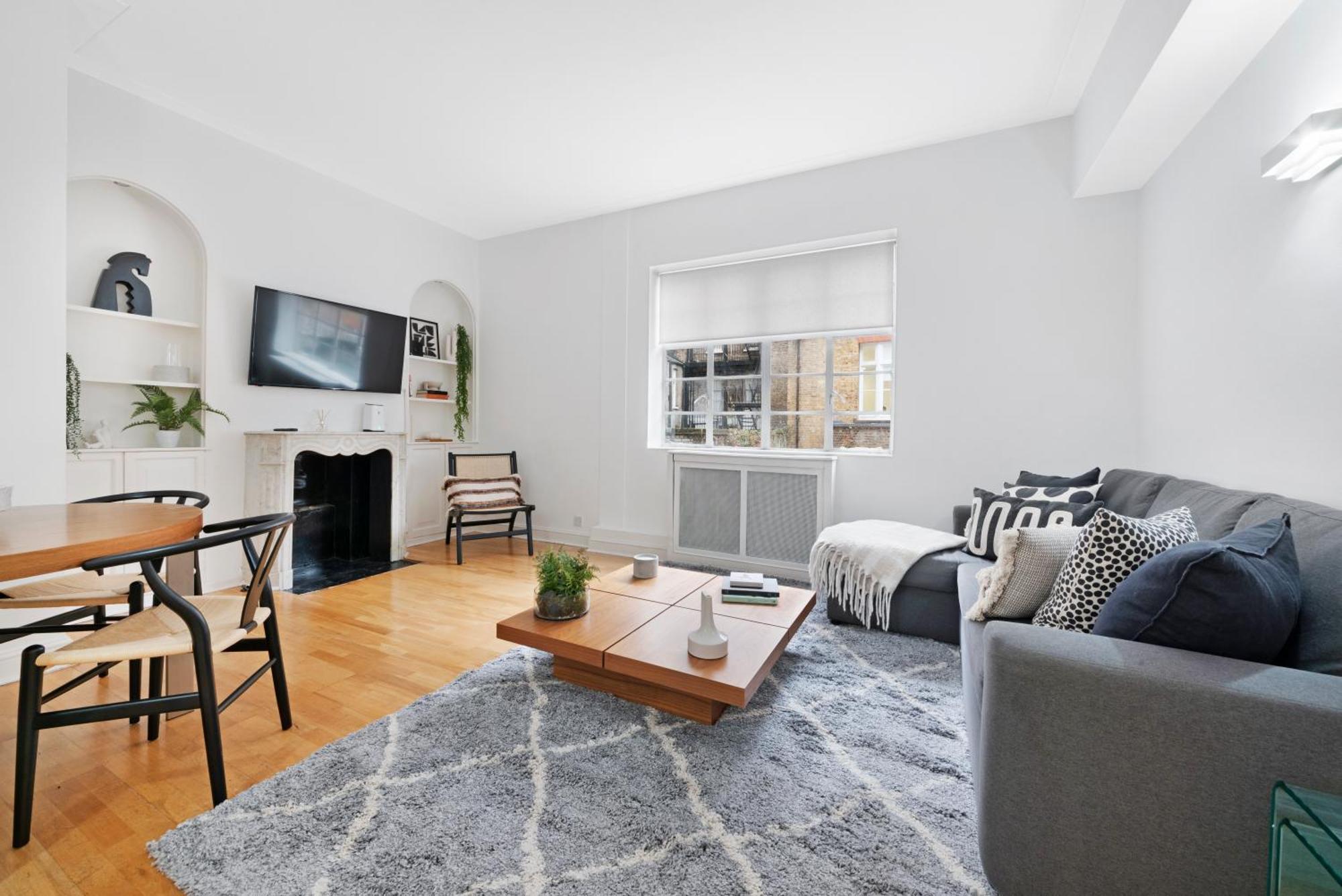 2 Bed Apartment- Mayfair 1 Apartment