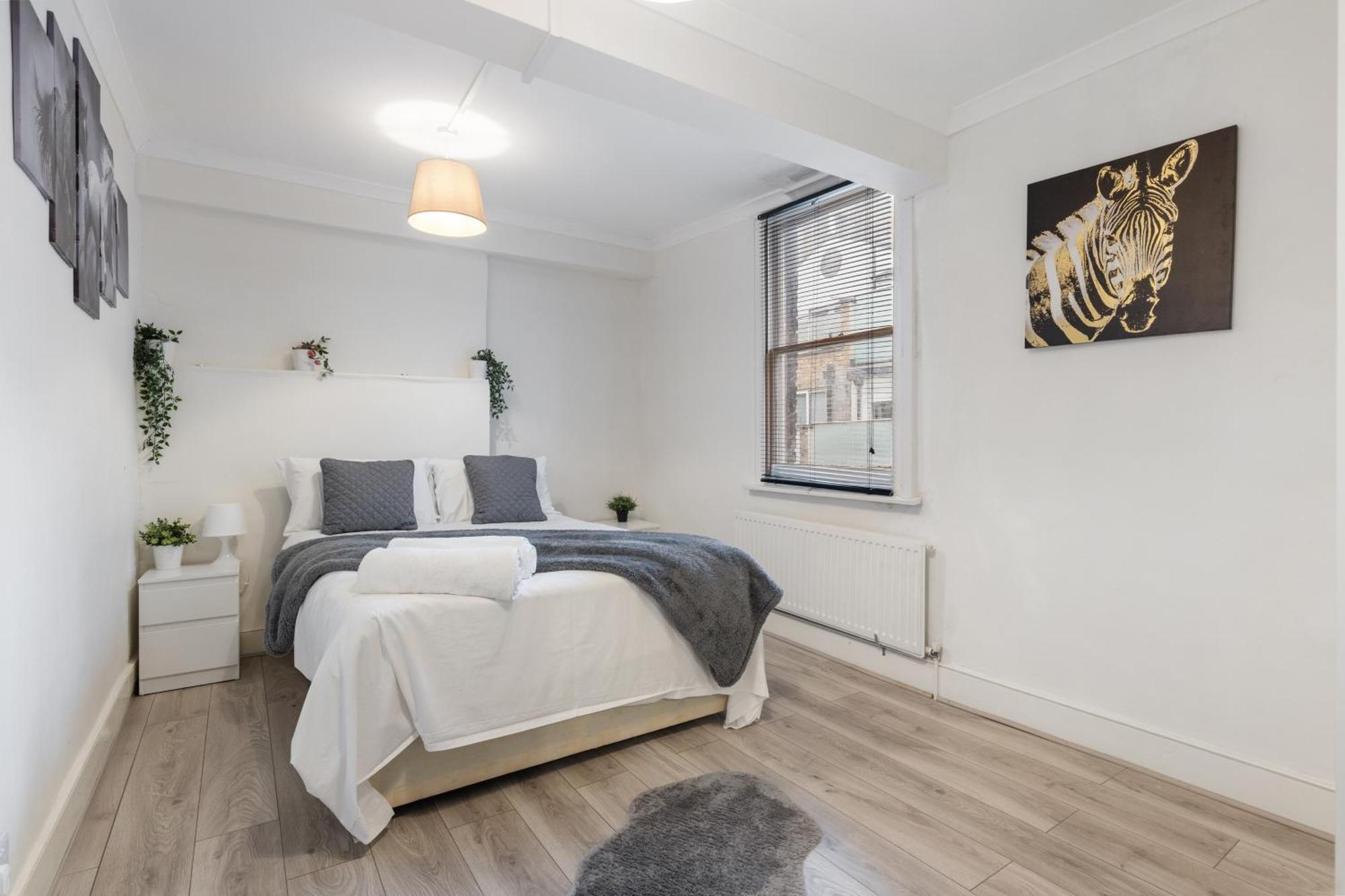 Escape - Spacious 4 Bedroom House Feriehus