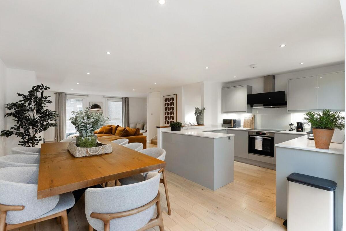 The Riverbank Hideaway Appartement Londen