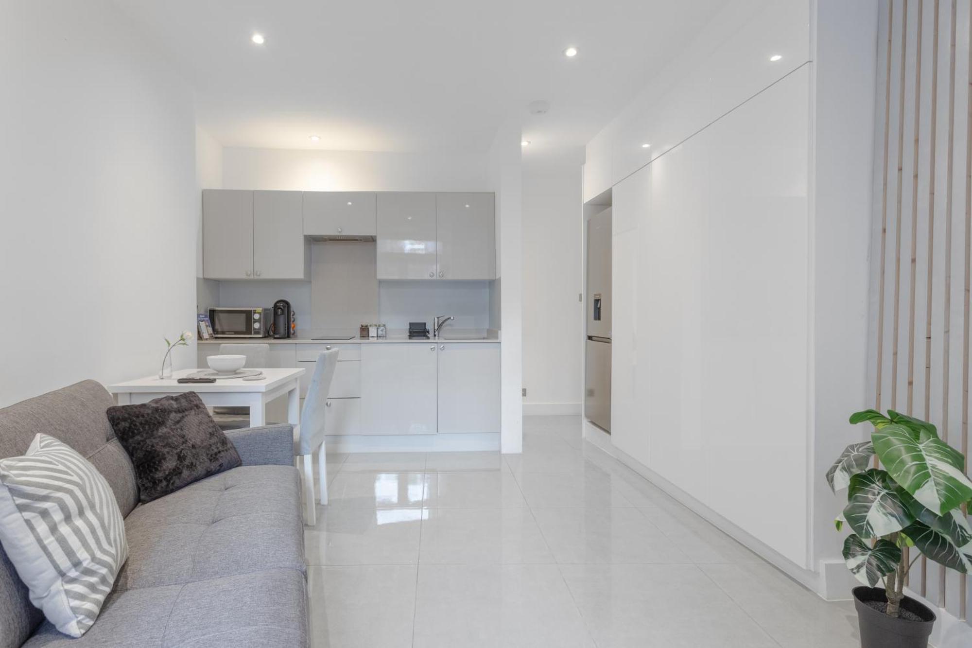 Apartment Westbourne Terrace