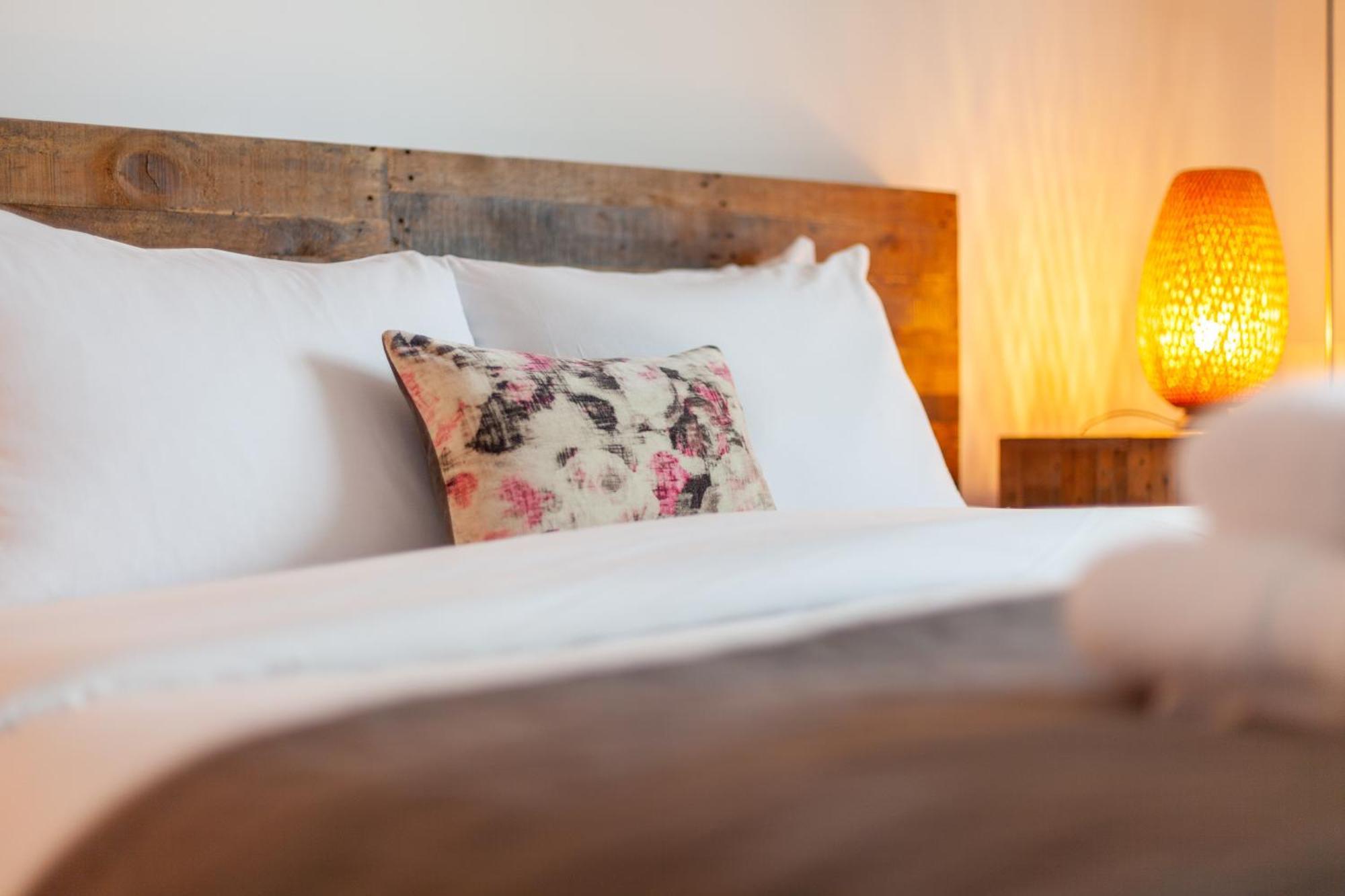 Charming 3br Shoreditch Duplex Loft With Balconies Apartment London
