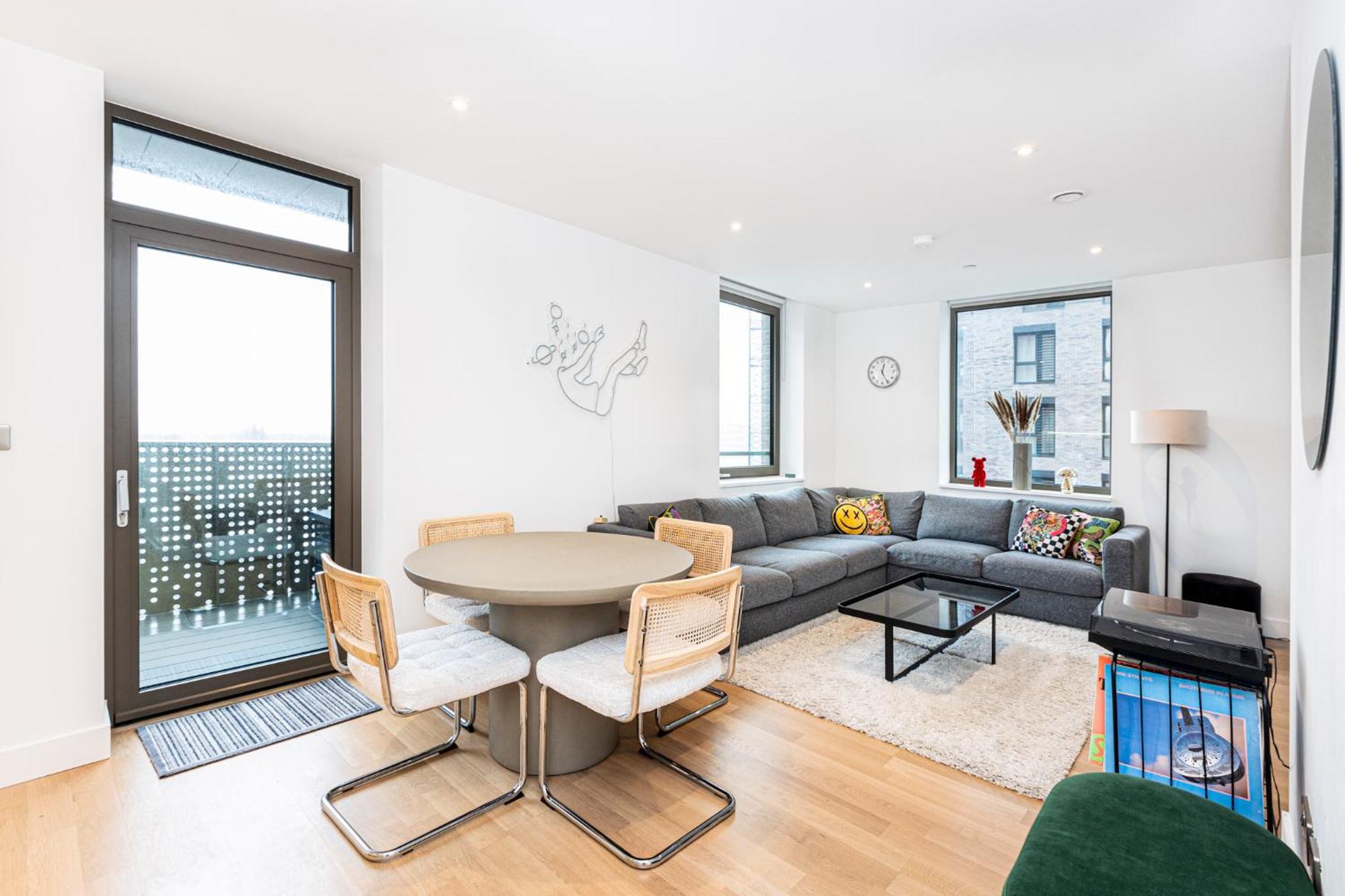 Gorgeous 1br With Balcony, 2min Tottenham Hale Tube Apartment *