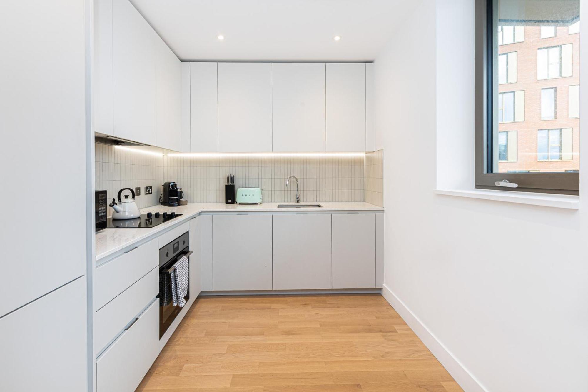 Gorgeous 1br With Balcony, 2min Tottenham Hale Tube *