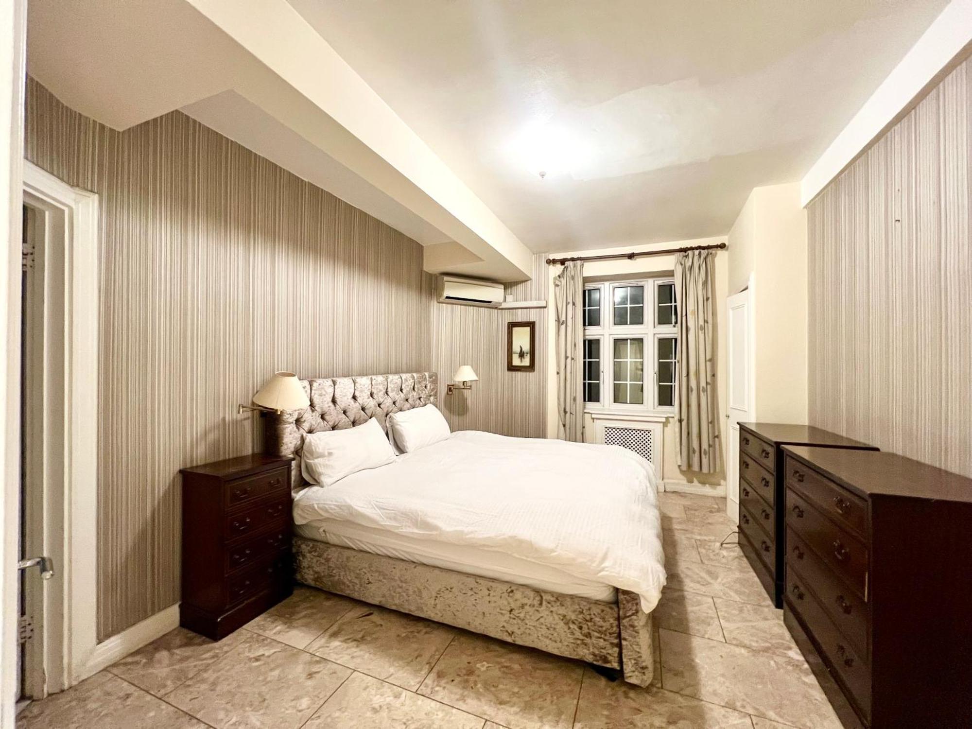 Princes Court *