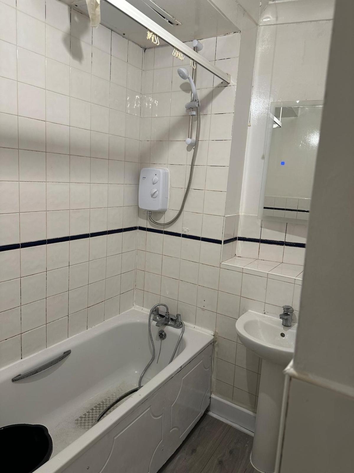 Apartment Great 2 Bed London