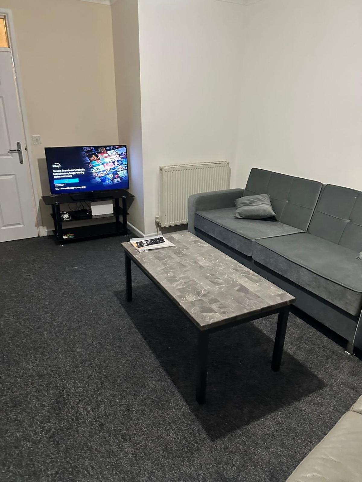 Great 2 Bed * London