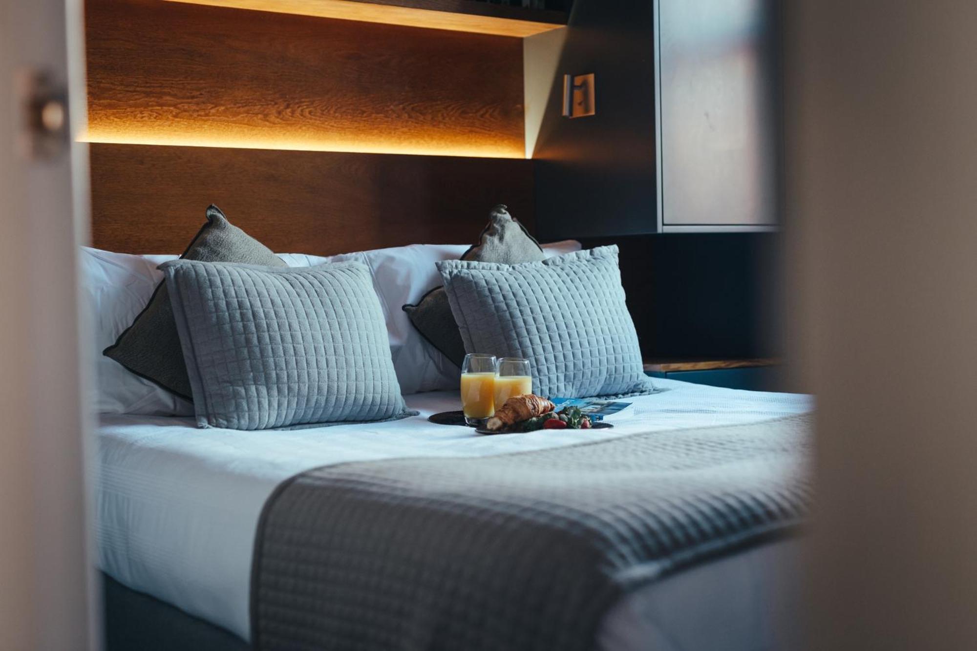Luxury On Rupert Street Apartment London