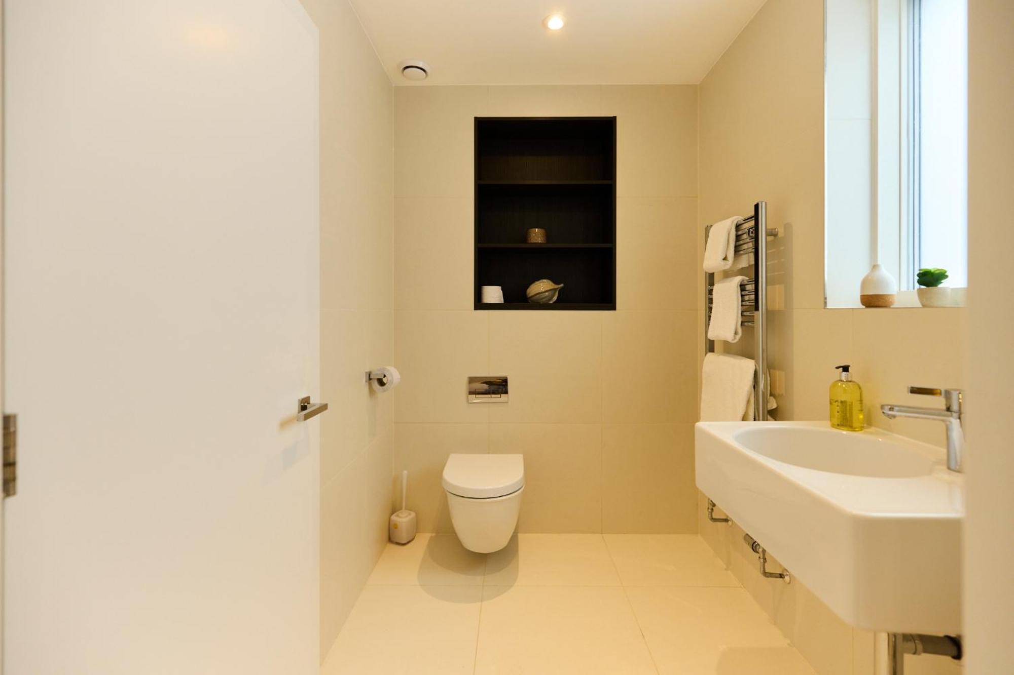 The Heathside Haven - Modern 3bdr With Garden