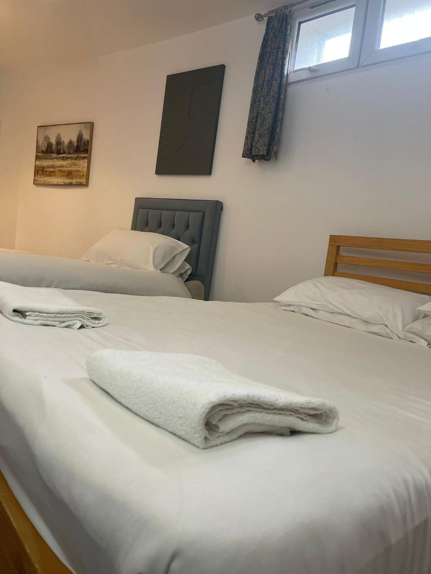 Quintuple Close To King's Cross London