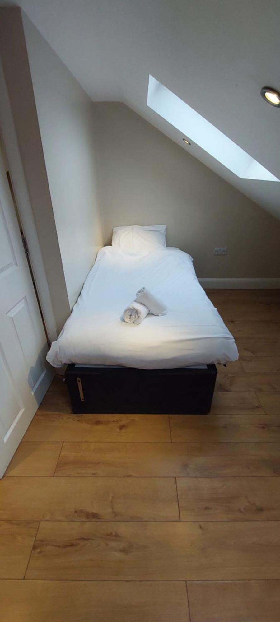 4 Bedroom & 2 Bedroom Leilighet London