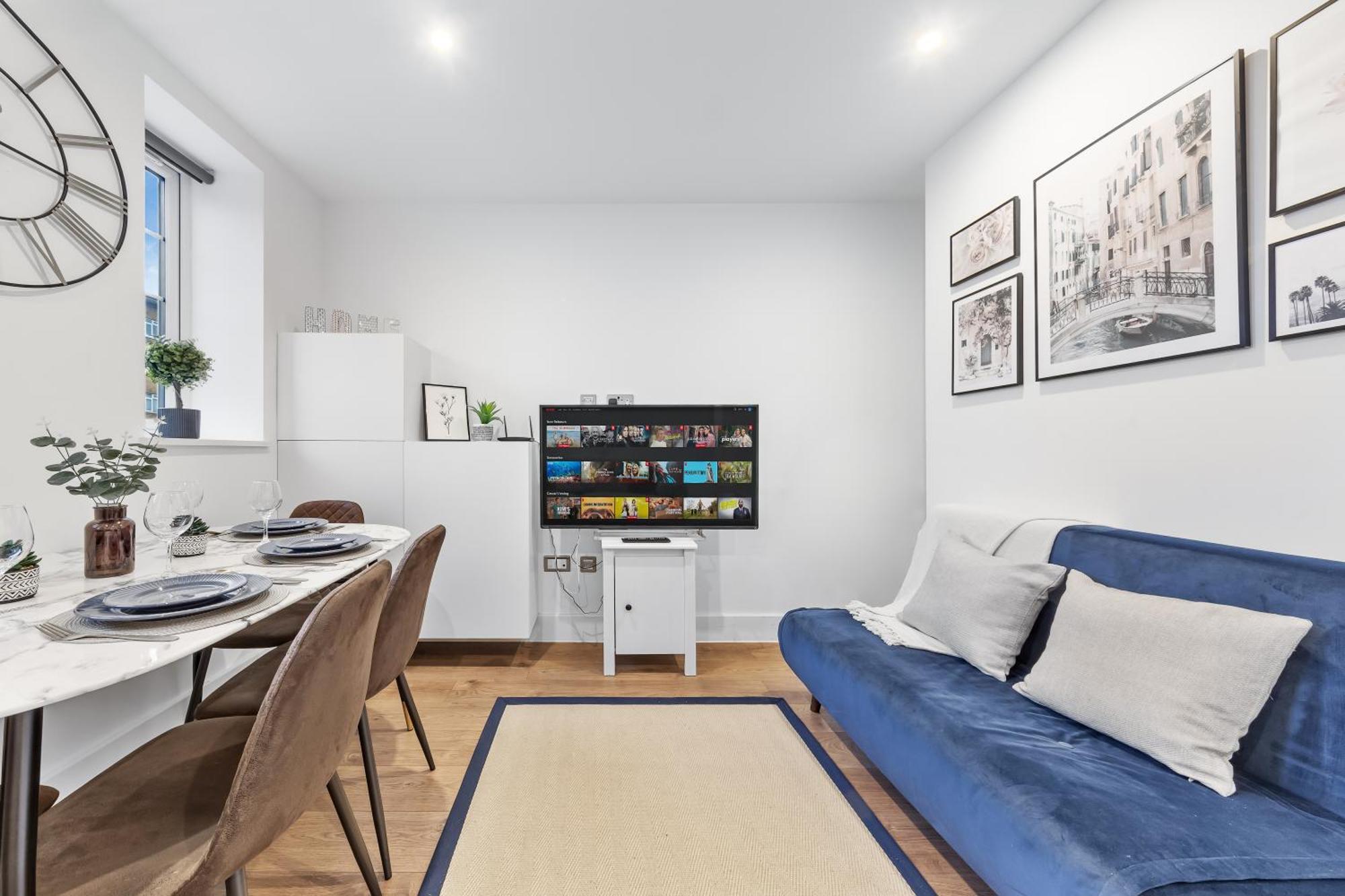 Two Bedroom Serviced - Nine Elms Luxury - Vauxhall & Westminster