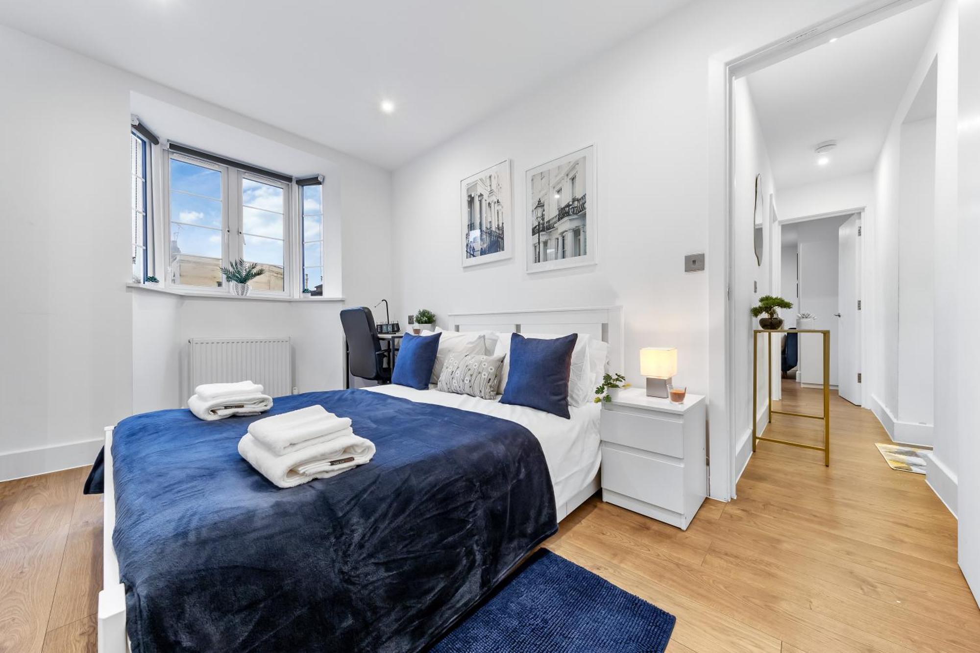 Two Bedroom Serviced - Nine Elms Luxury - Vauxhall & Westminster