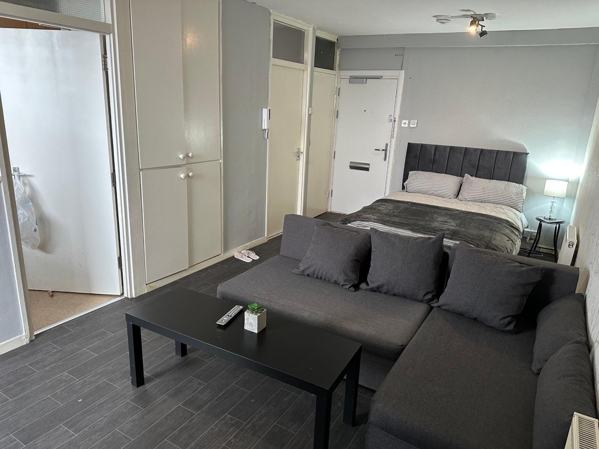 Oyes Apartment *