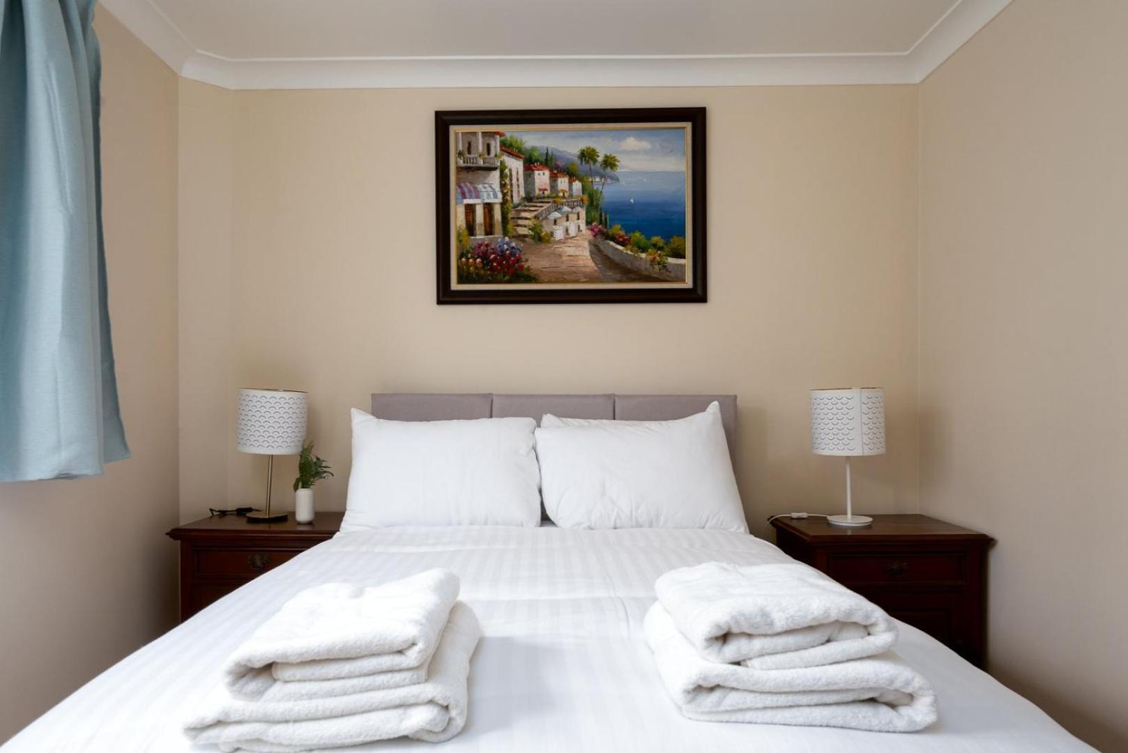 Guestready - Family Retreat In * London