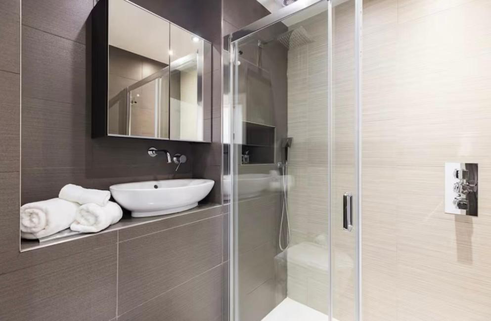 Flat In Notting Hill Apartment