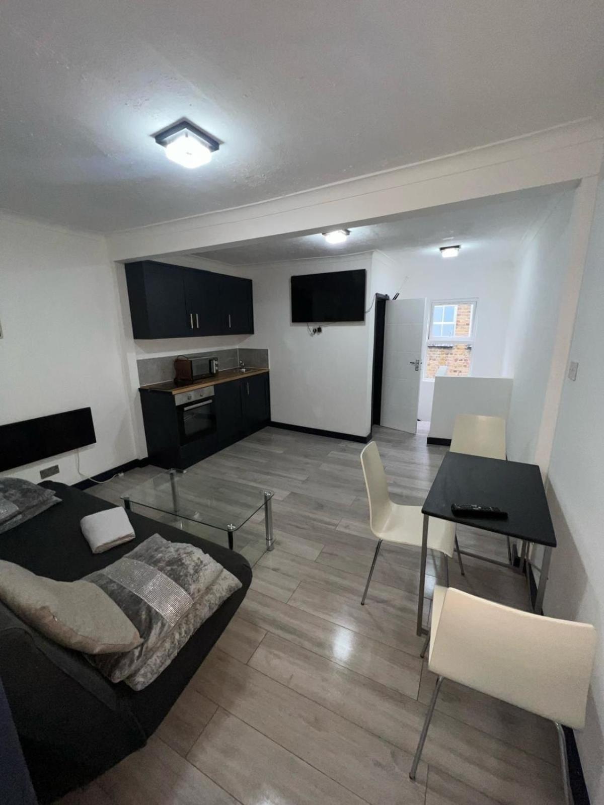 Cosy One Bedroom Flat Appartement *