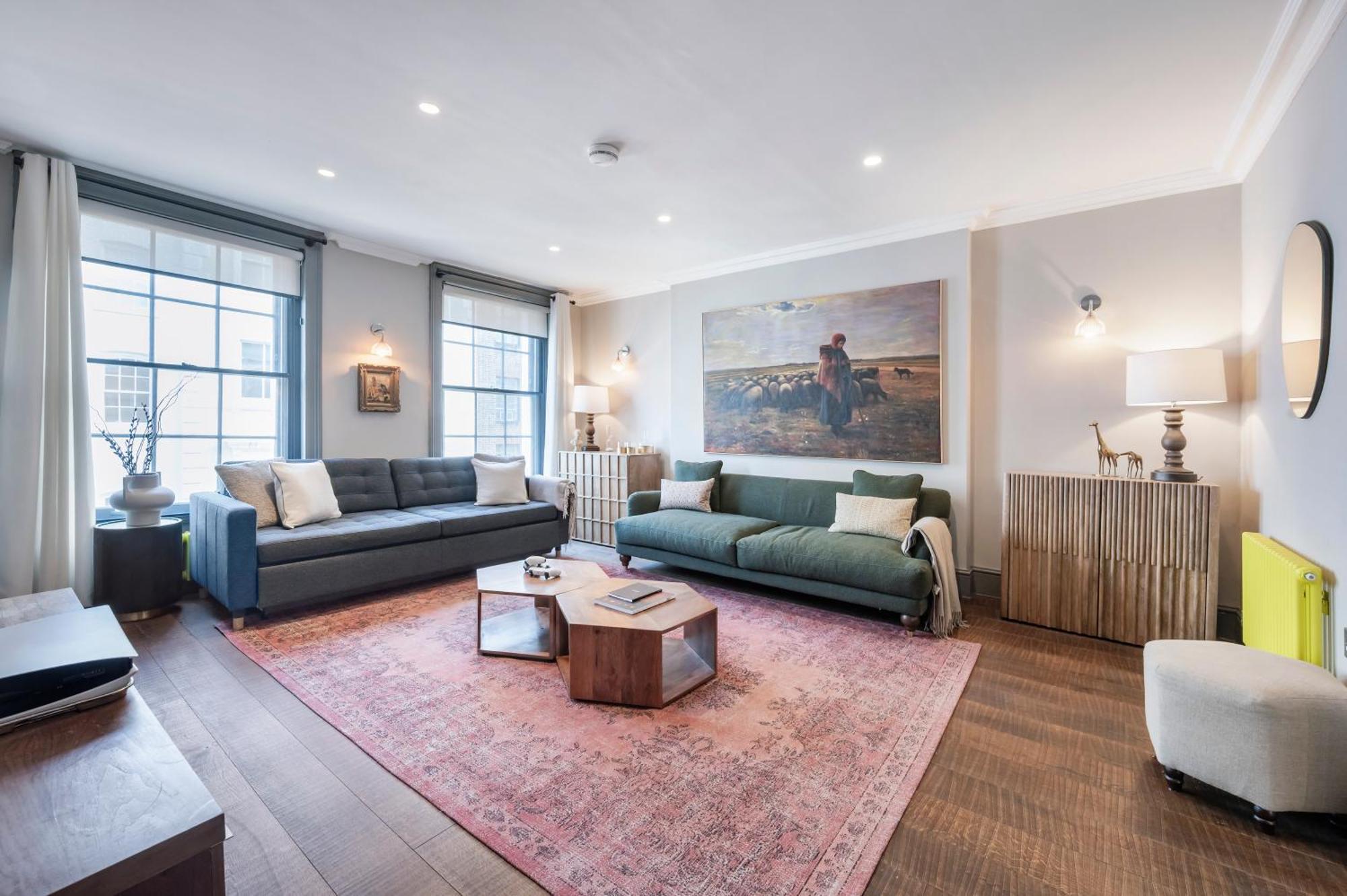 Soho 2 Bedrooms, 3 Beds, 2,5 Bathroom On Location Leilighet *