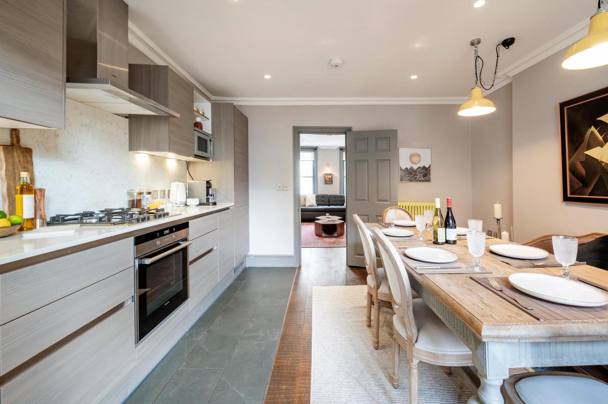 Leilighet Soho 2 Bedrooms, 3 Beds, 2,5 Bathroom On Location *