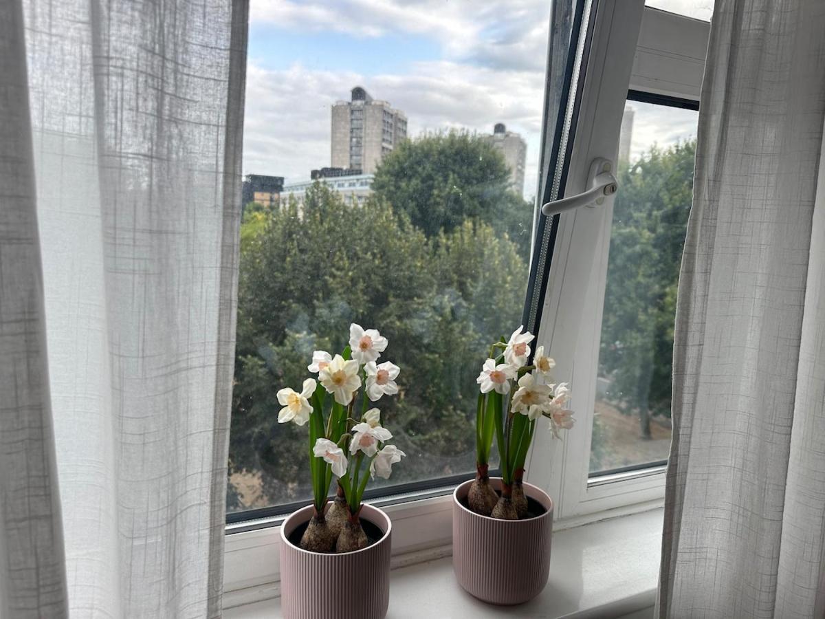 Apartment Simple And Tidy - Short Walk To Kennington & Oval Station