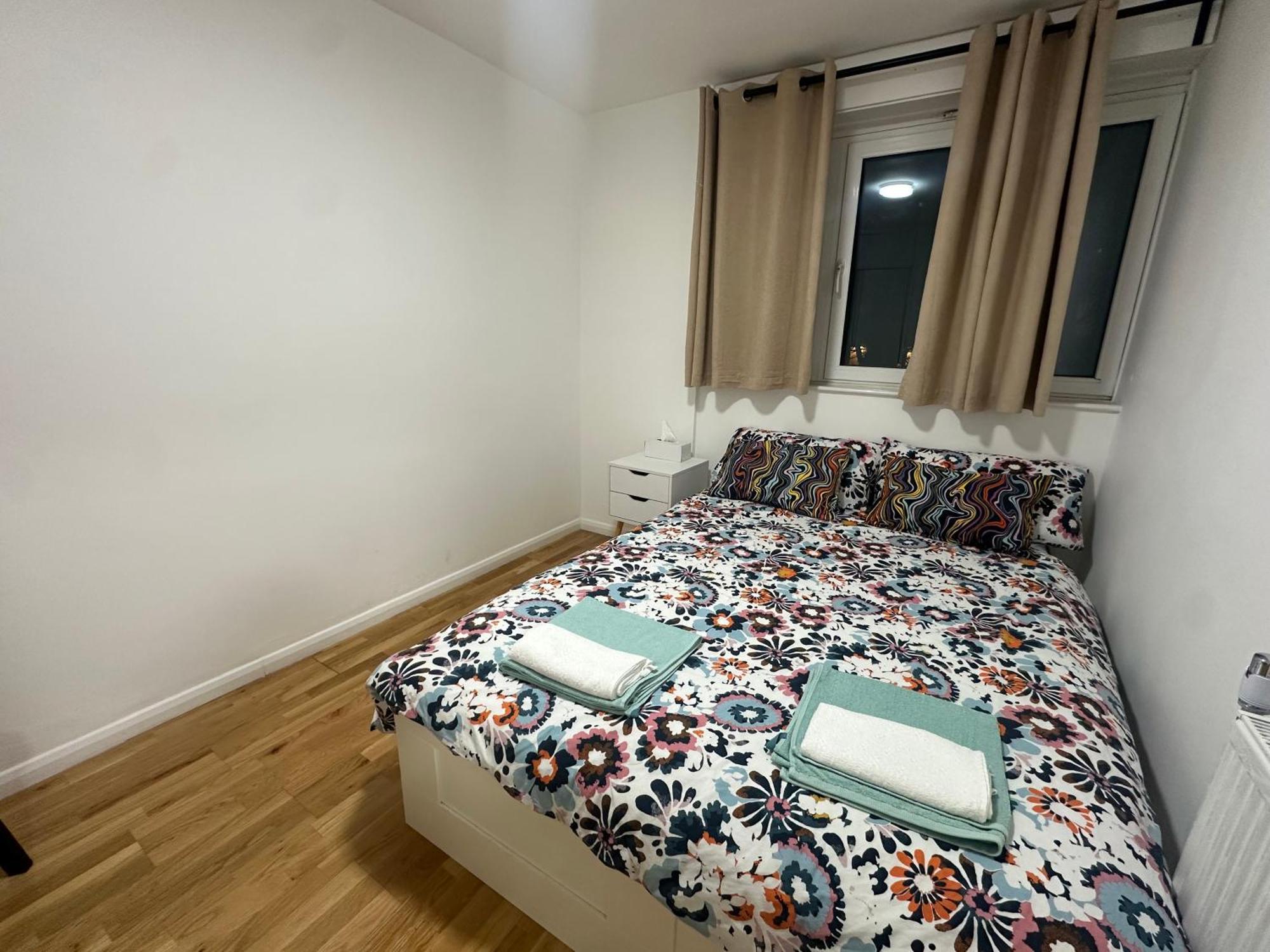 Apartment Simple And Tidy - Short Walk To Kennington & Oval Station *