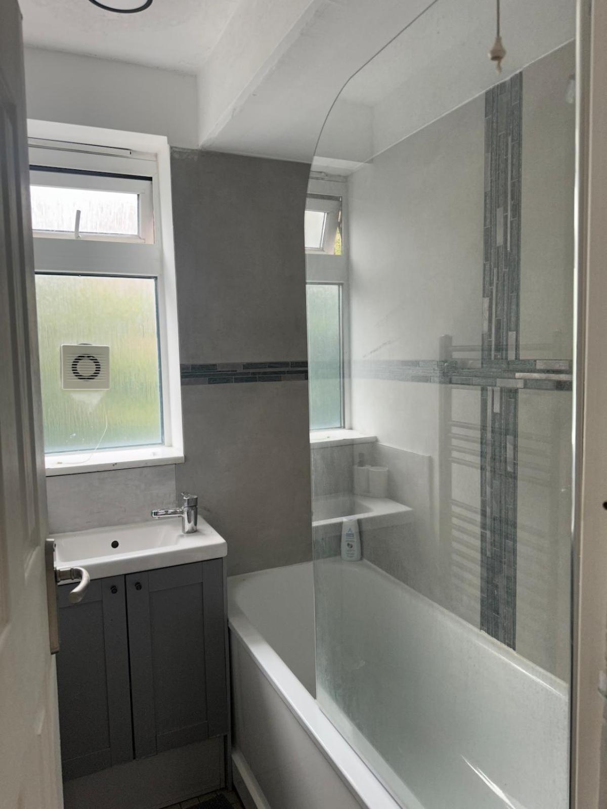 Apartment Simple And Tidy - Short Walk To Kennington & Oval Station *