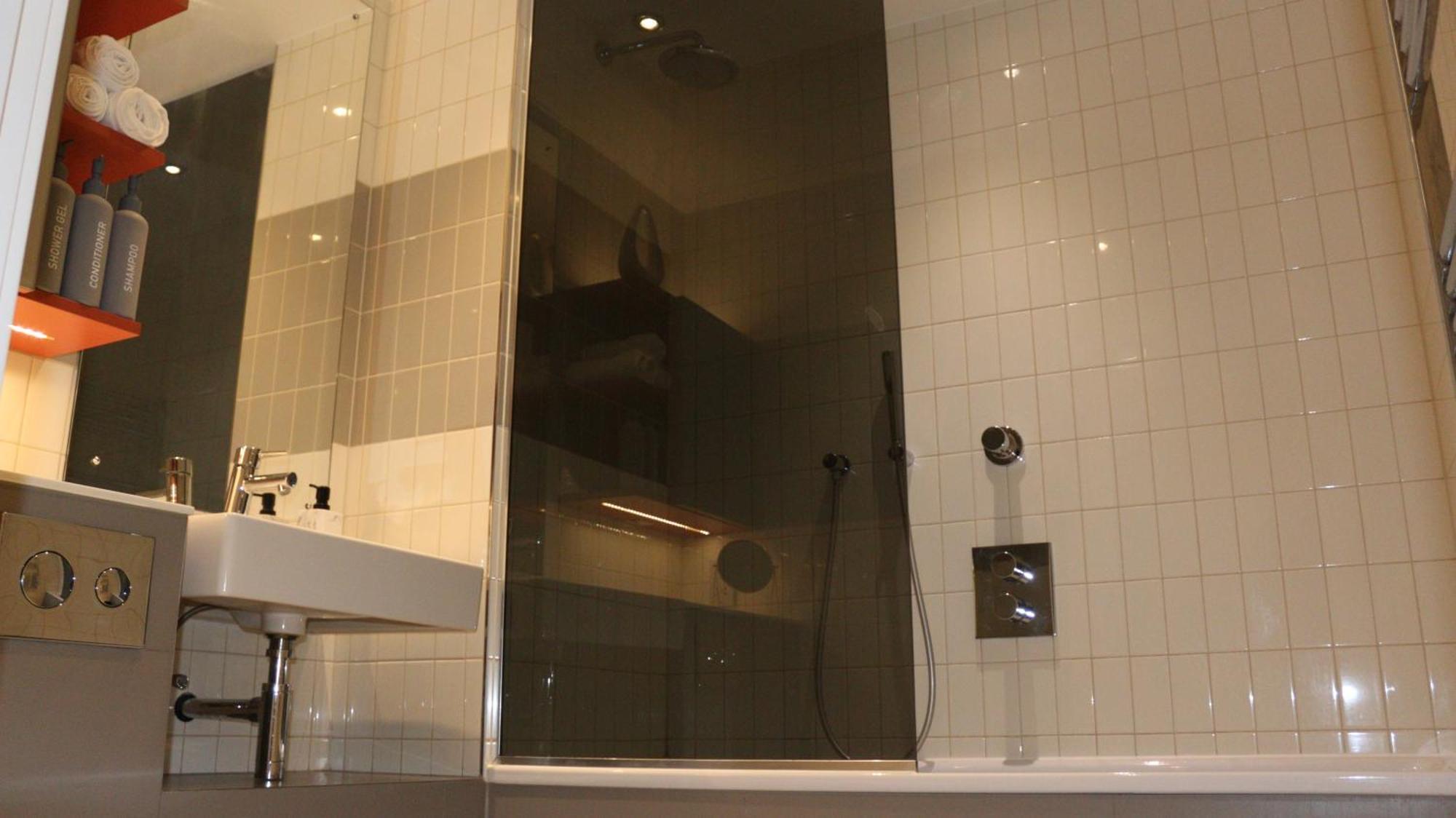 Apartment Luxury 1 Bedroom In *