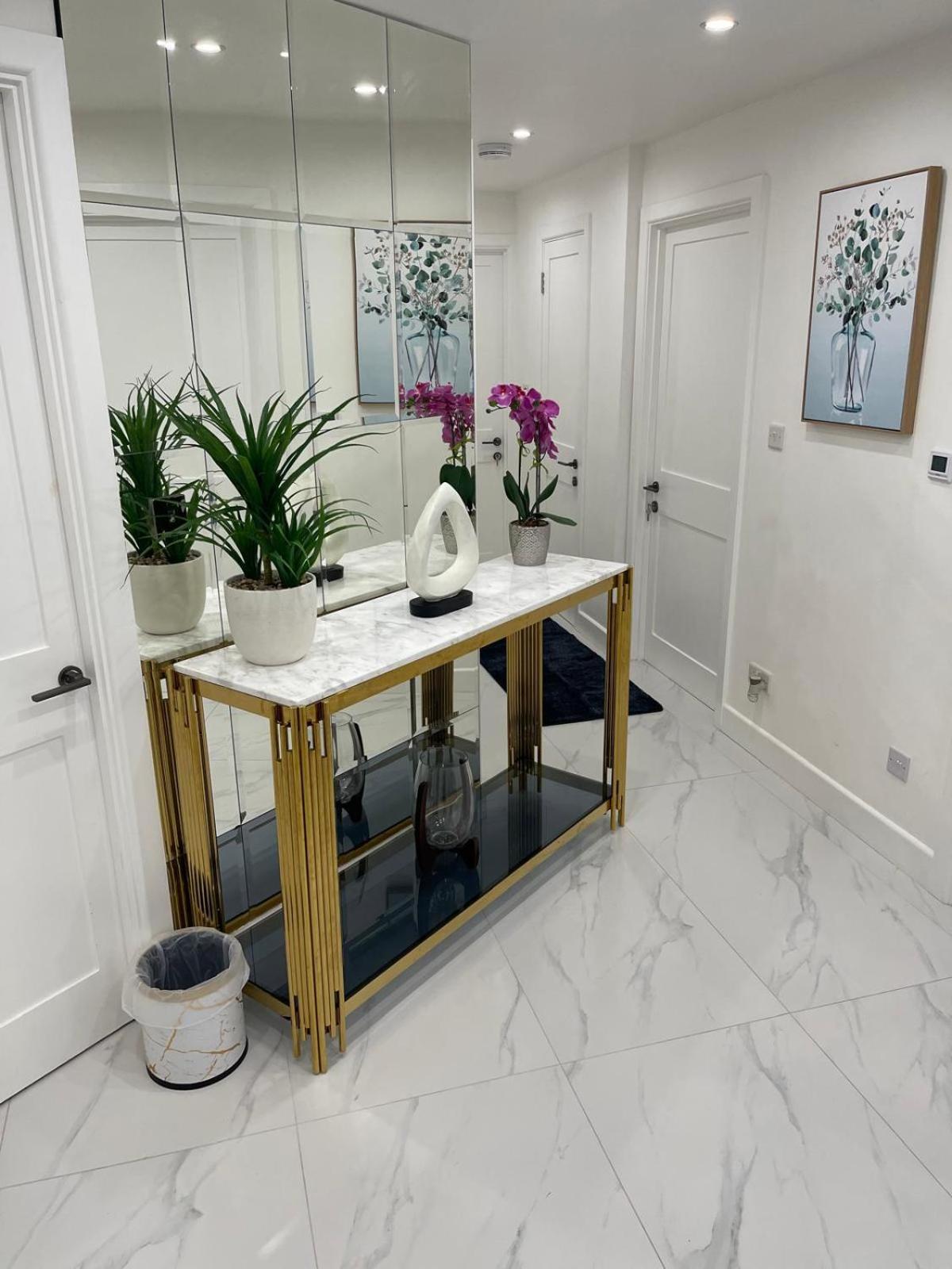 Elegant Escape Apartment