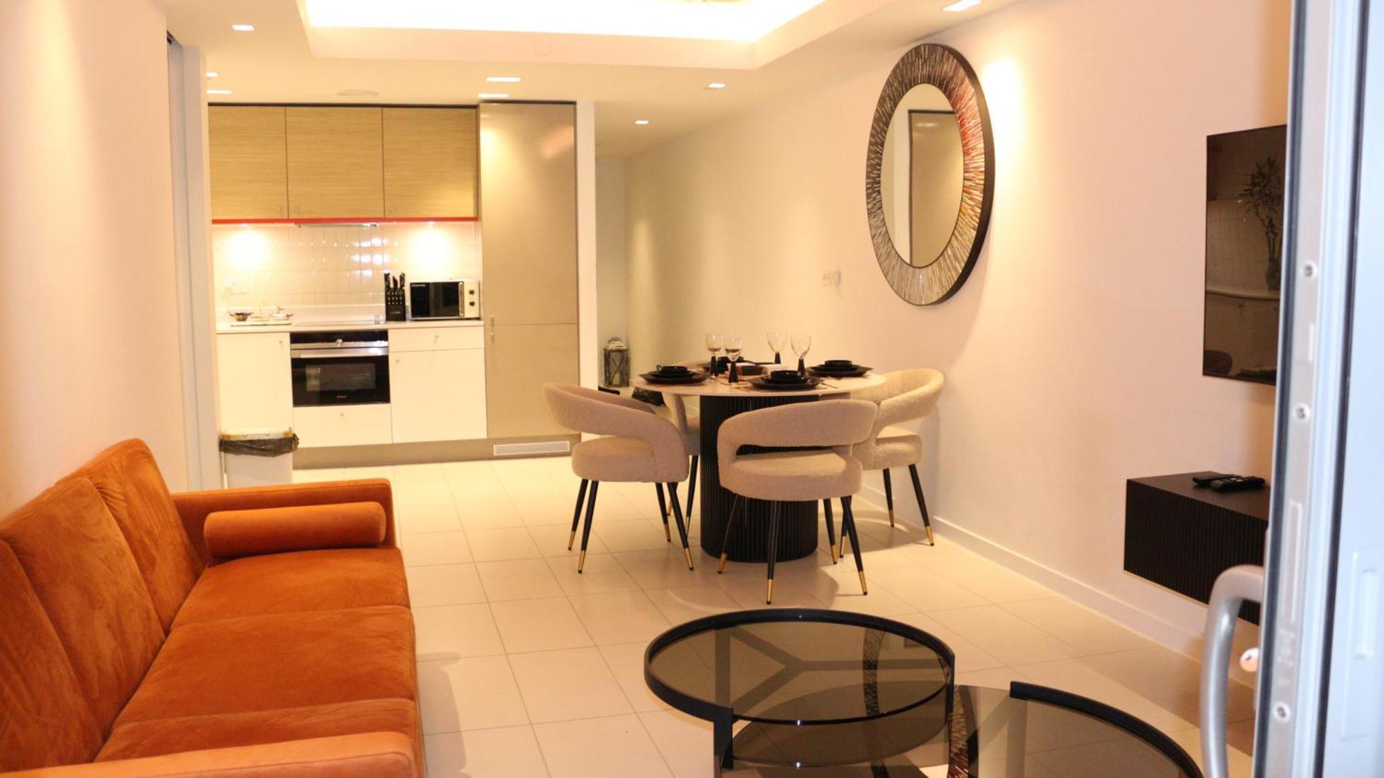 Luxury 1 Bedroom In Apartment London