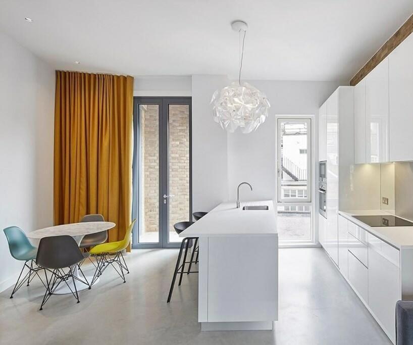 Apartment Designer Flat In The Heart Of Bridge London