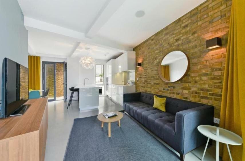 Apartment Designer Flat In The Heart Of Bridge